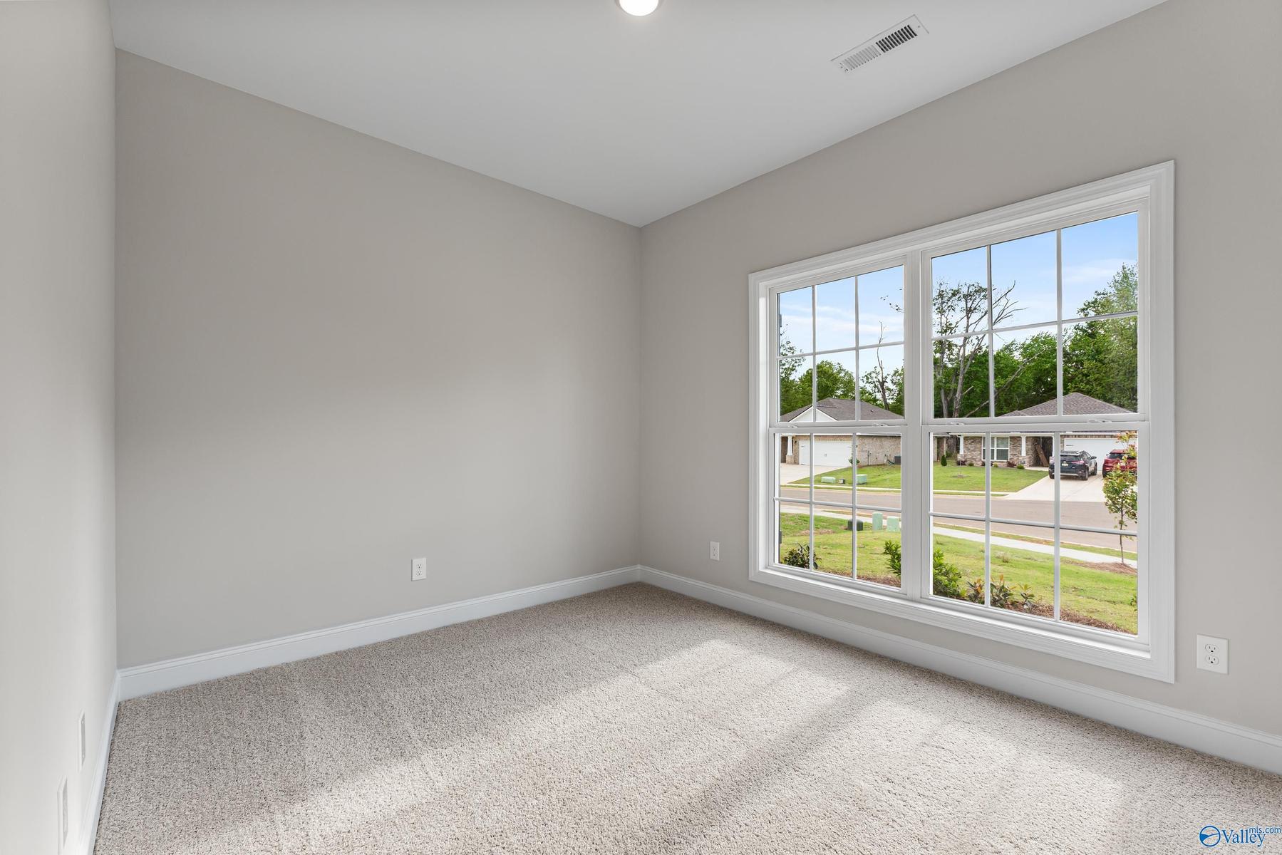 Image 18 of Davidson Homes' New Home at 179 River Pointe Drive