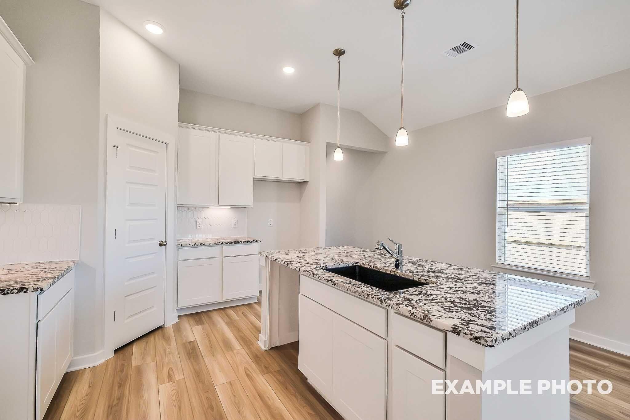 Image 4 of Davidson Homes' New Home at 111 Sabinal Lane