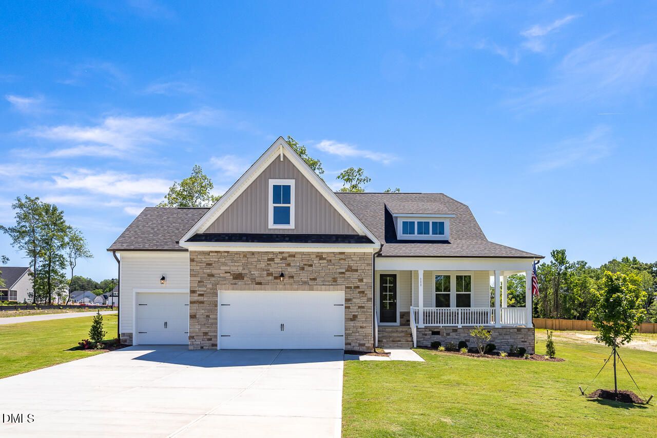 Exterior view of Davidson Homes' New Home at 111 Crop Road