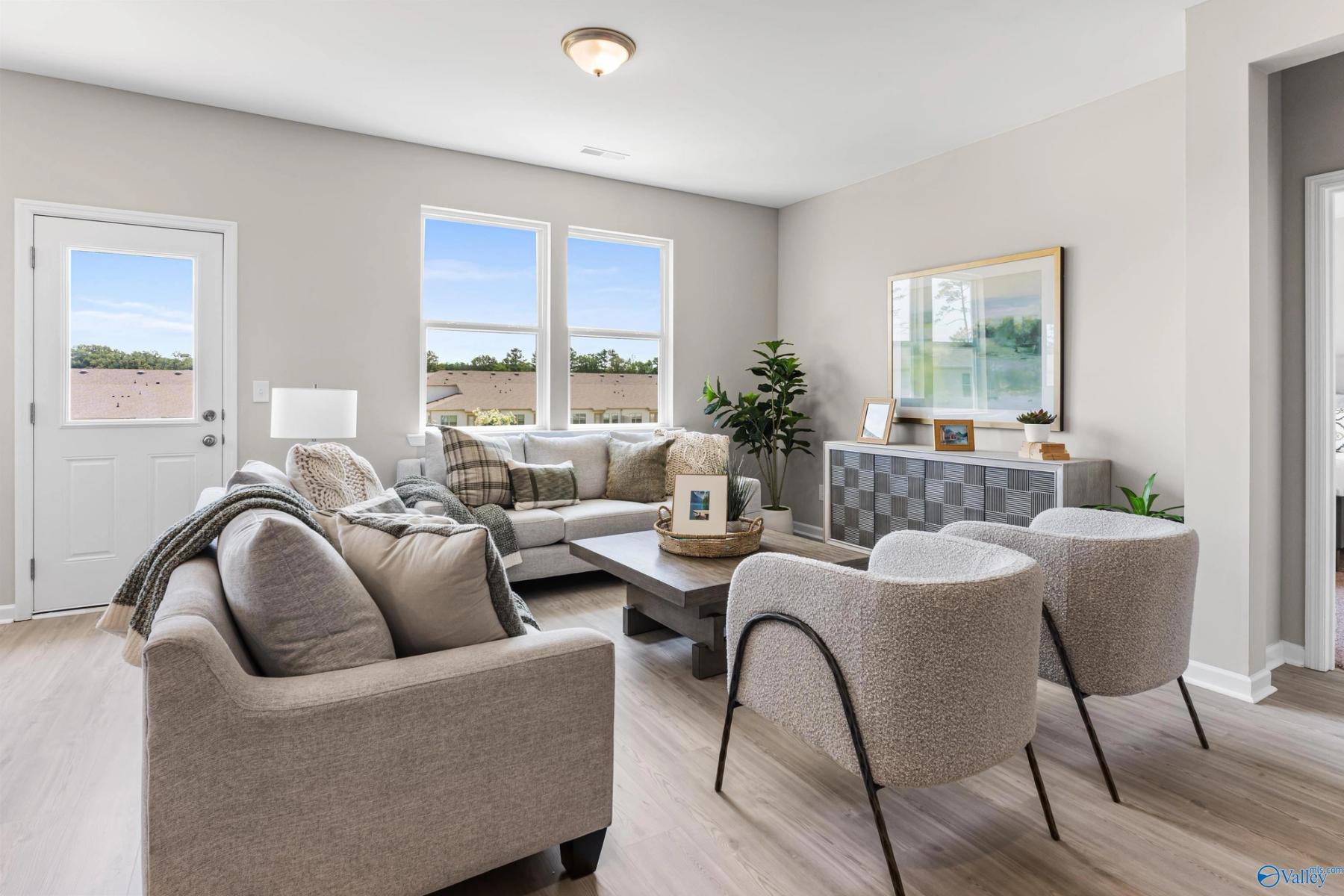 Image 16 of Davidson Homes' New Home at 107 Shirley Harris Dr