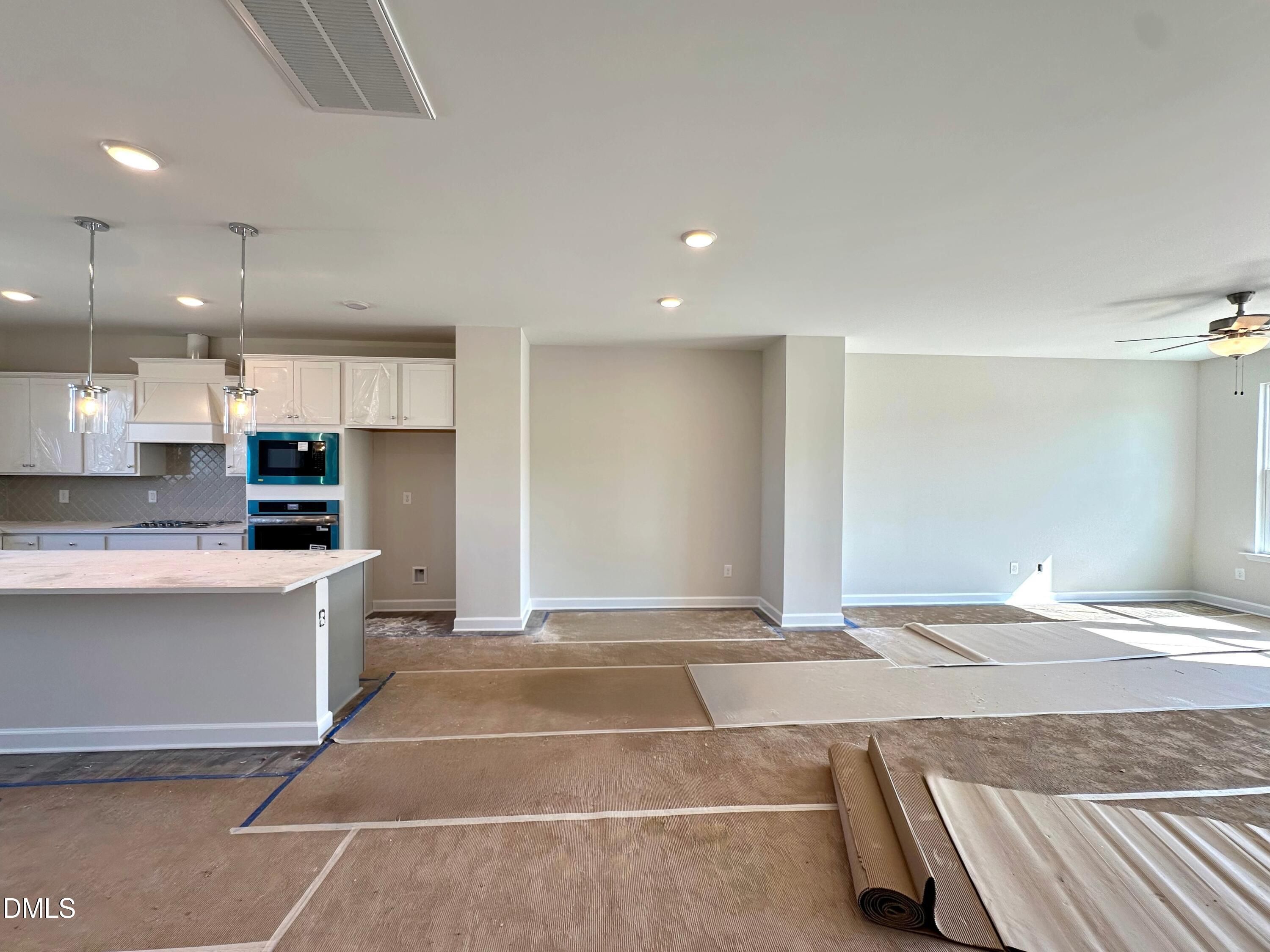 Image 6 of Davidson Homes' New Home at 604 Thatch Lane