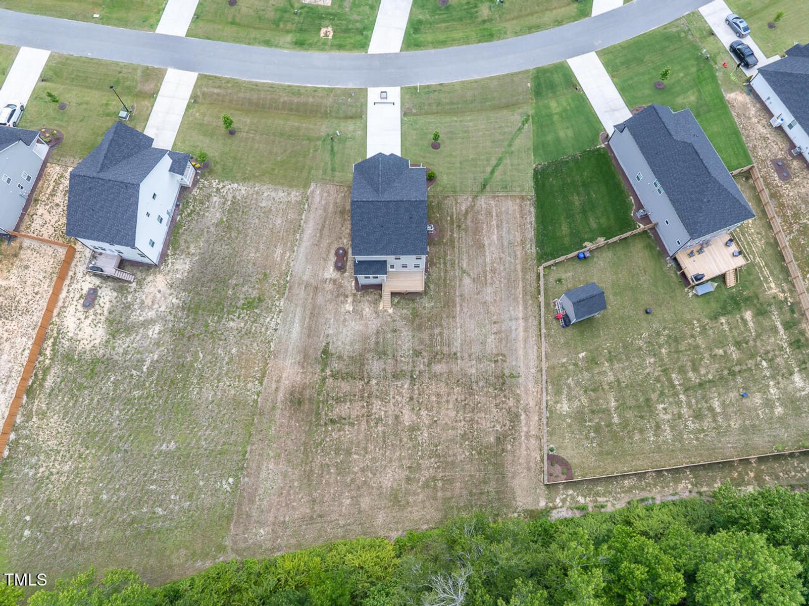 Image 23 of Davidson Homes' New Home at 176 Van Winkle Street