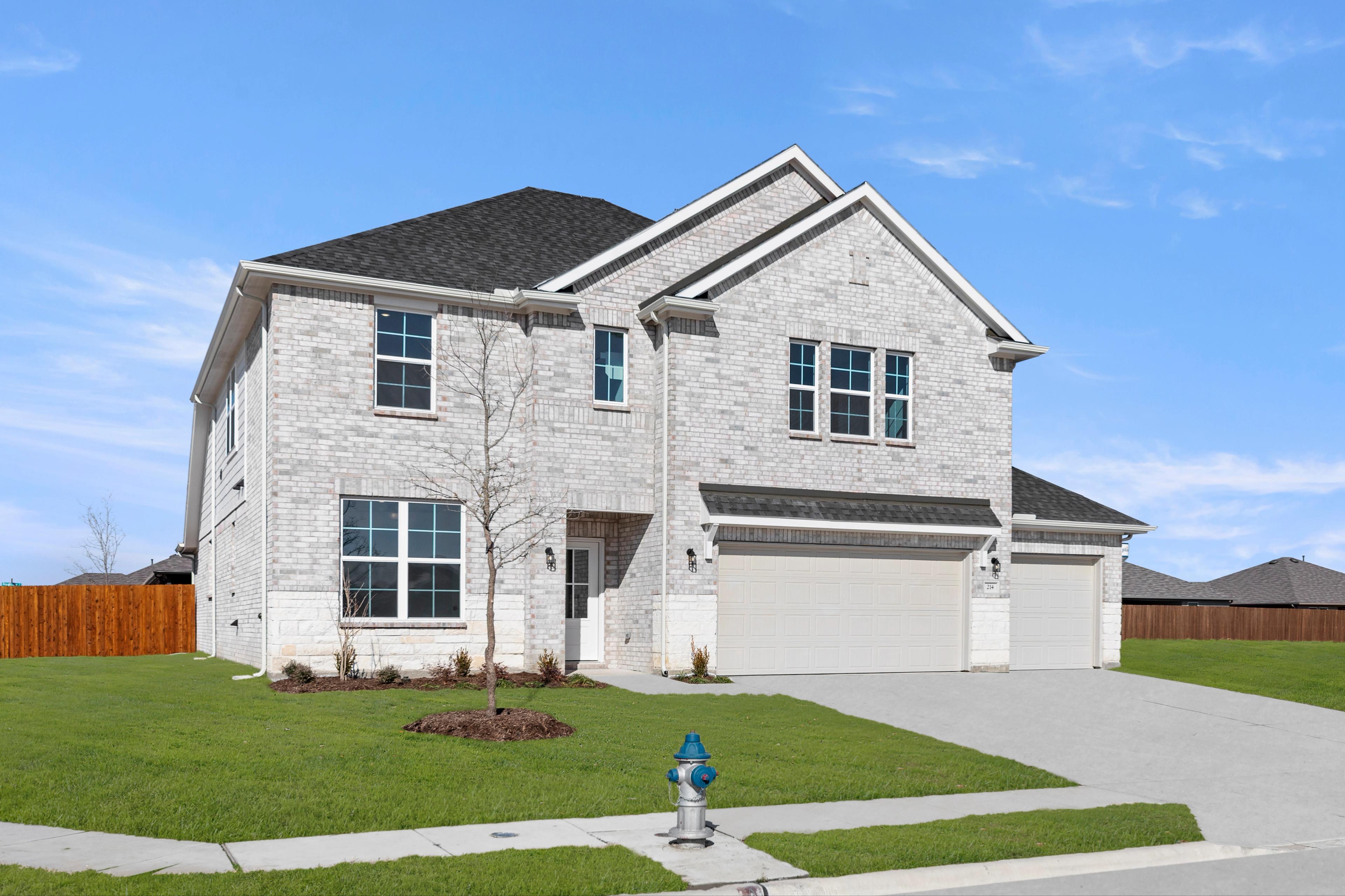 Image 2 of Davidson Homes' New Home at 214 Saddletree Dr