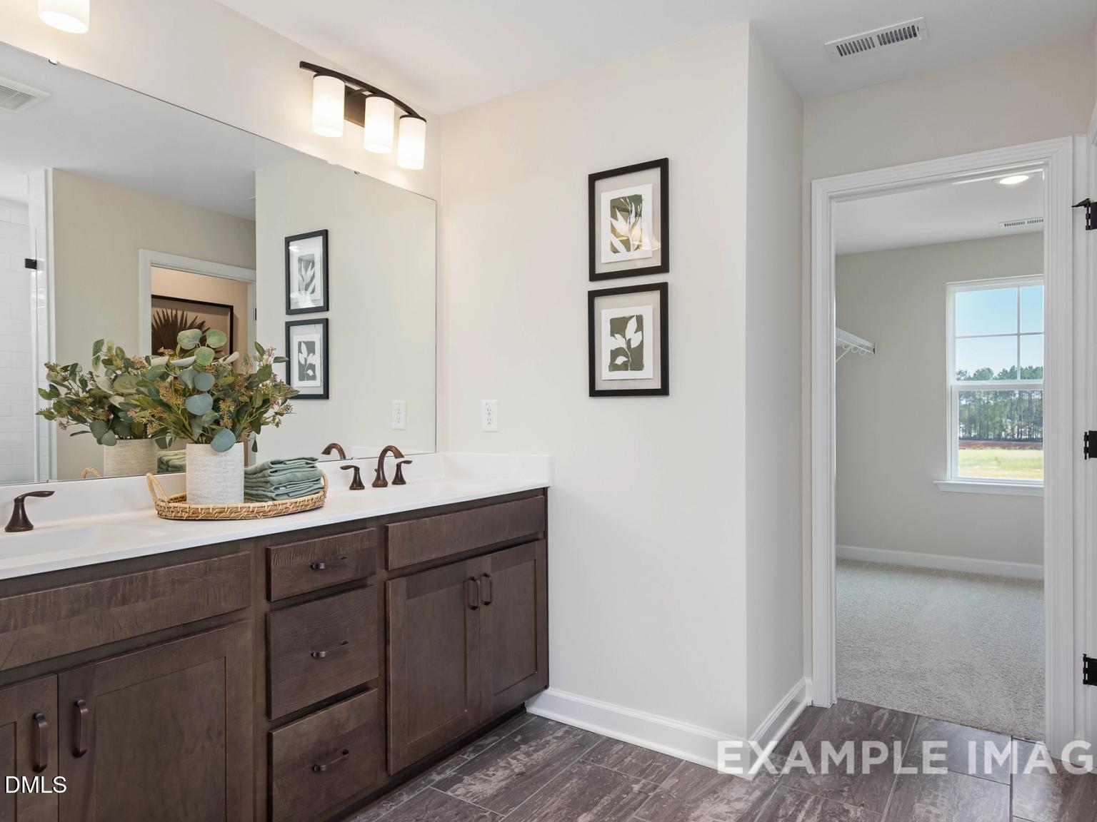Image 11 of Davidson Homes' New Home at 605 Crescent Wood Trail