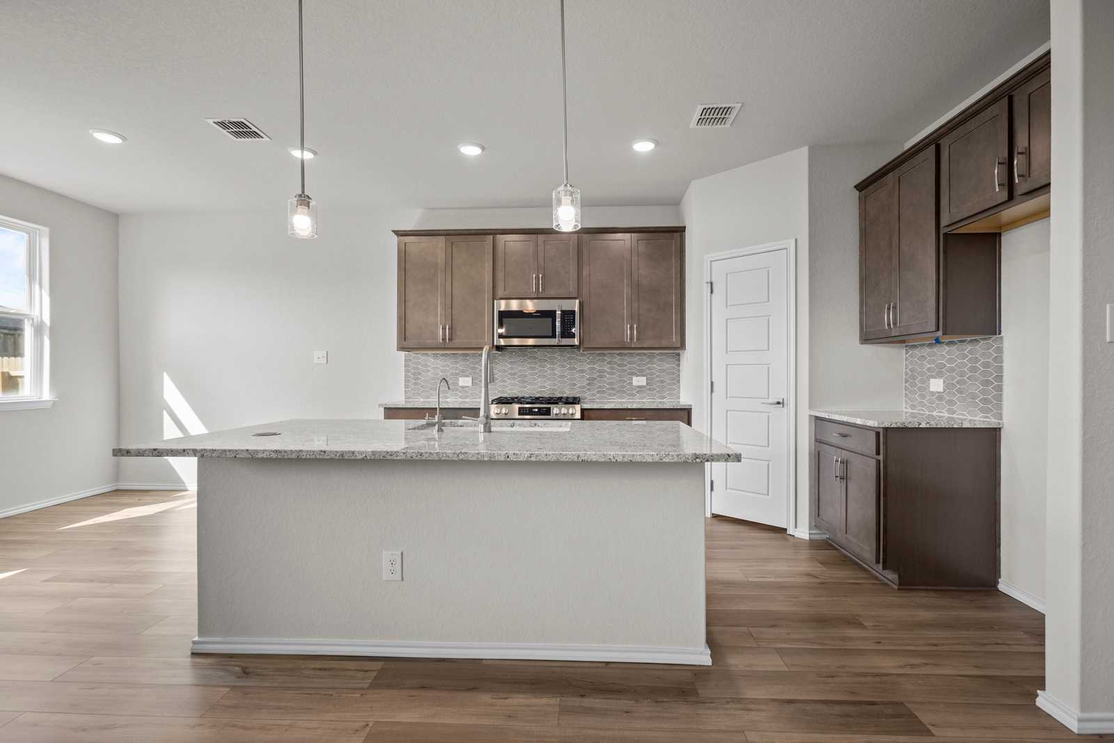 Image 9 of Davidson Homes' New Home at 1404 Centerline Dr