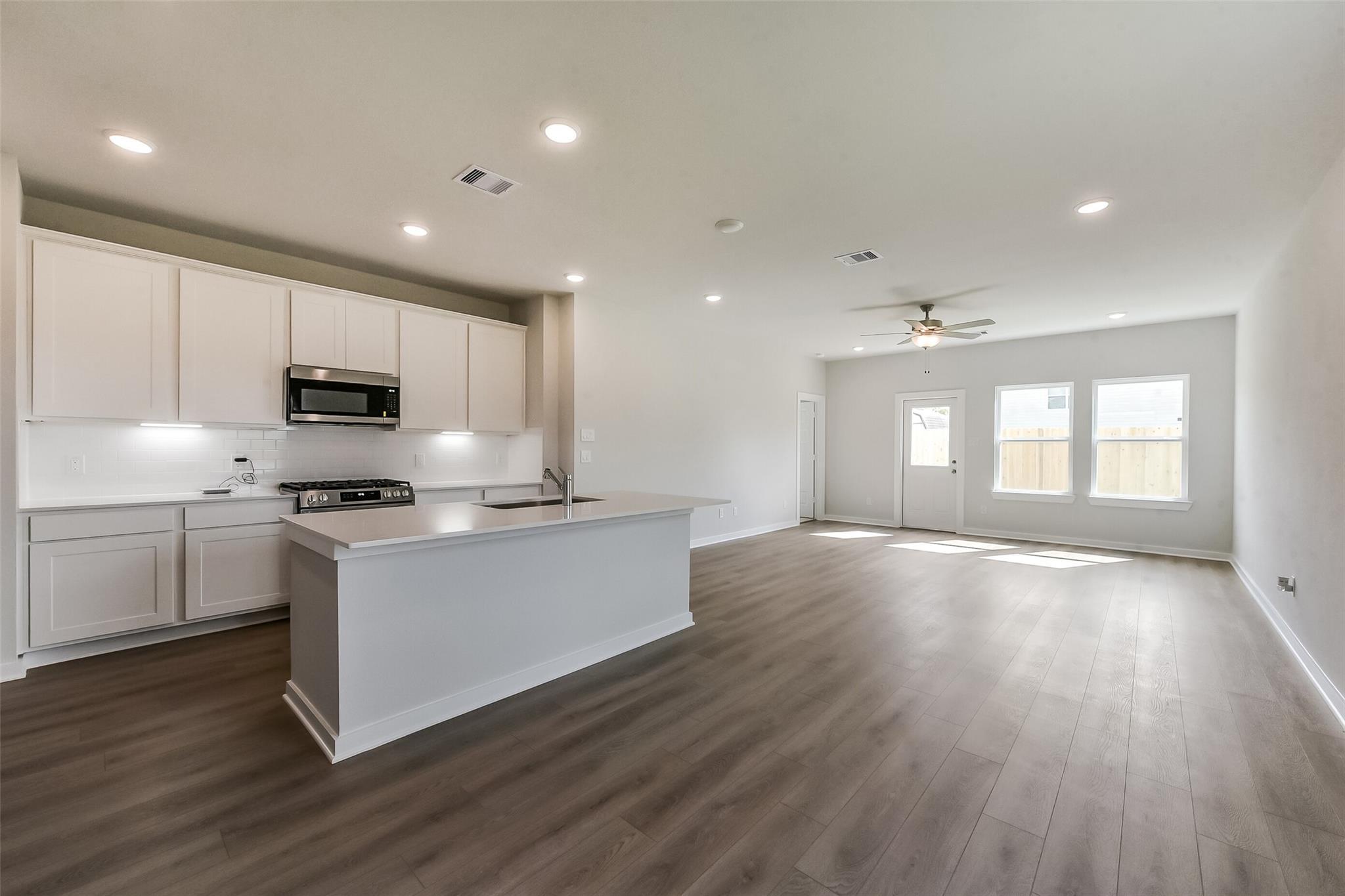 Image 14 of Davidson Homes' New Home at 1982 Brookpointe Lane