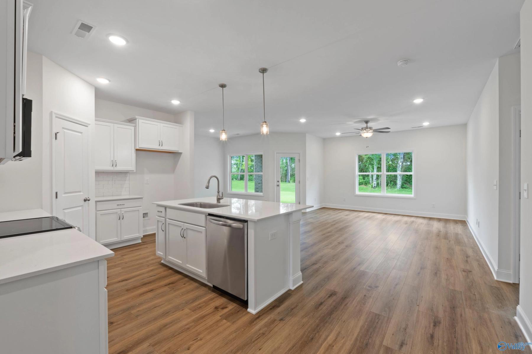 Image 14 of Davidson Homes' New Home at 149 Ivy Vine Drive