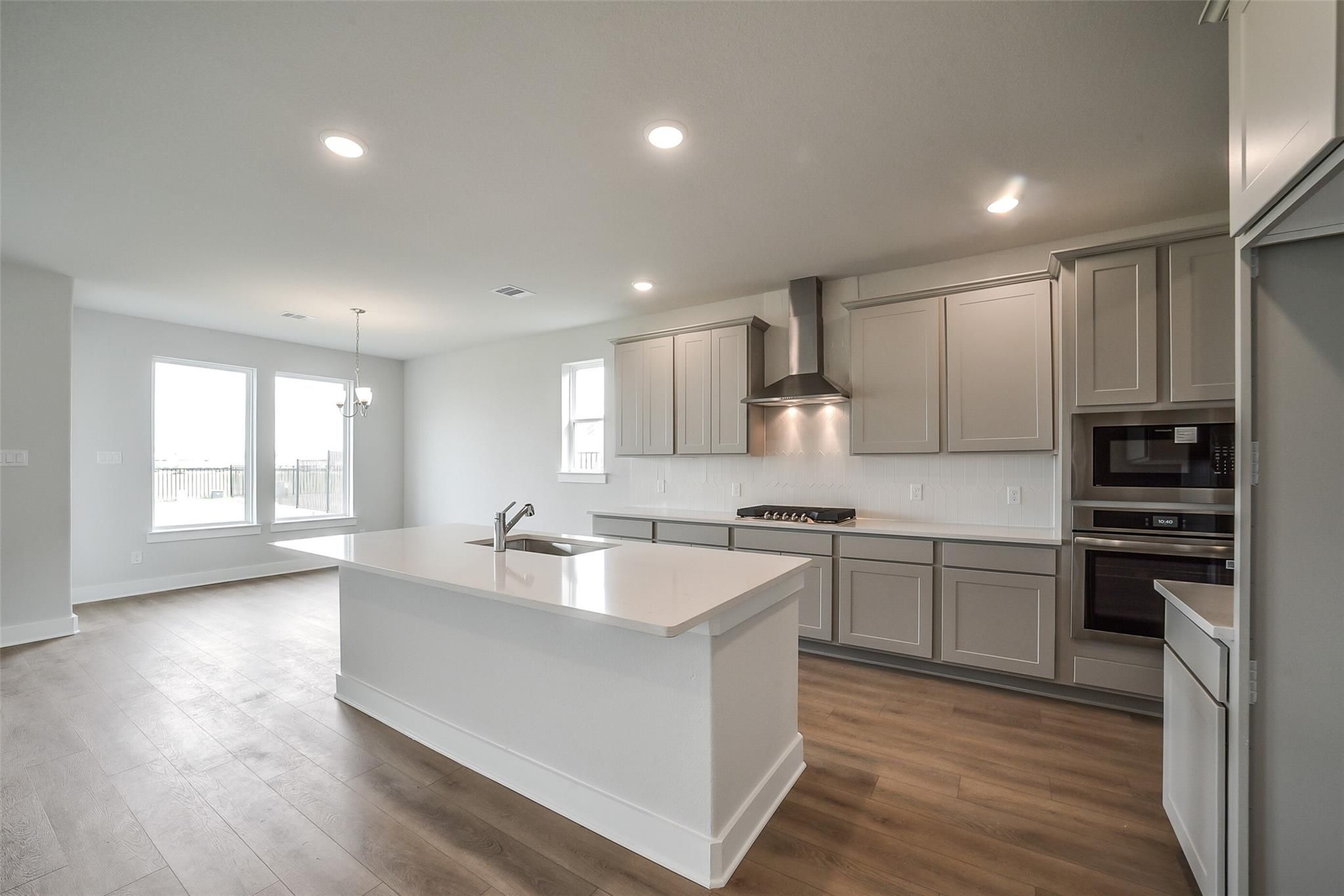 Image 2 of Davidson Homes' New Home at 1811 Tioga View Drive