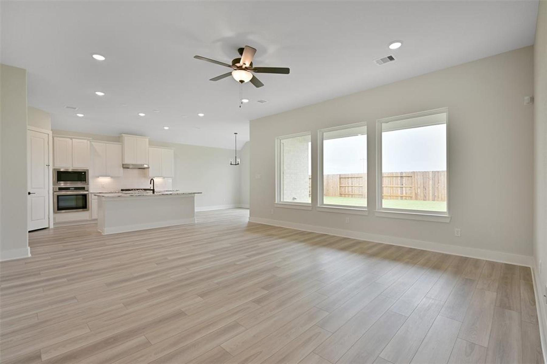 Image 13 of Davidson Homes' New Home at 3306 Salton Sea Lane