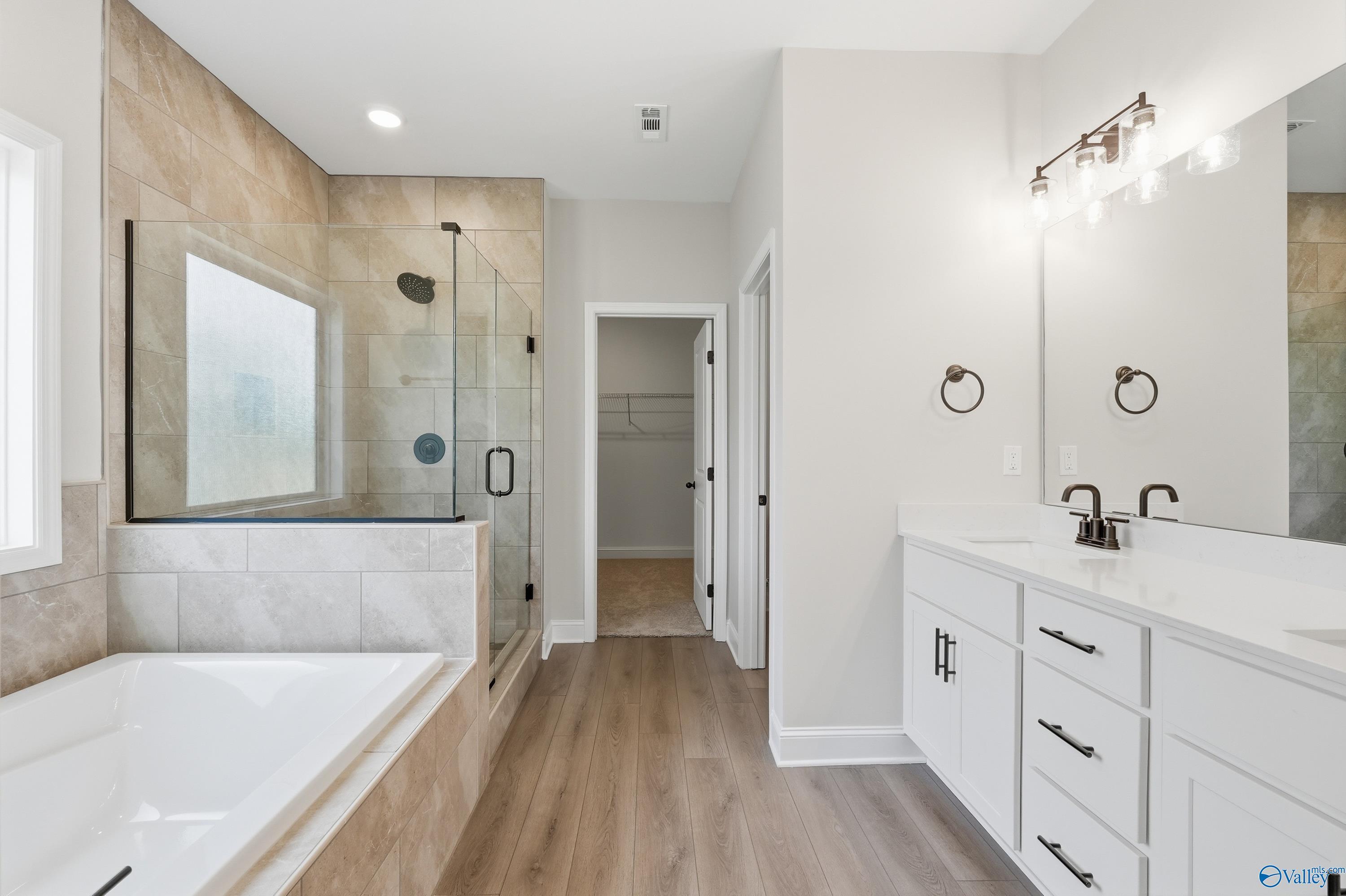 Image 4 of Davidson Homes' New Home at 106 Evergreen Mill Lane