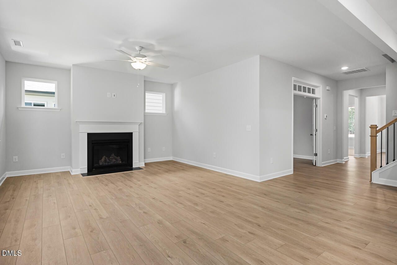 Image 8 of Davidson Homes' New Home at 725 Dragonfly Pond Way