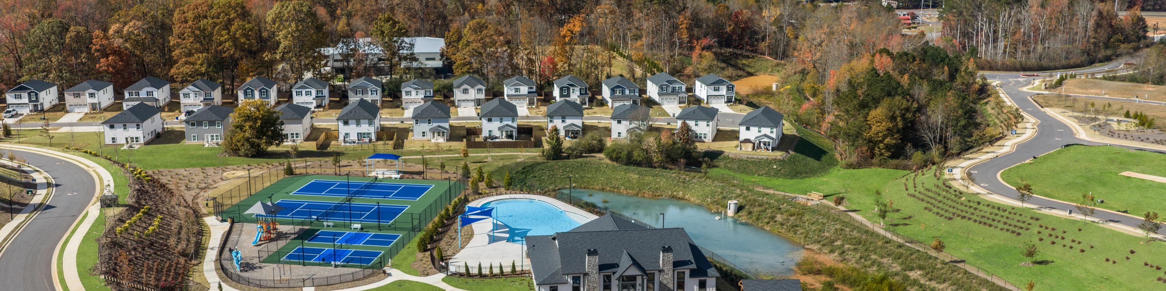 Scenic autumn sunset from rocky overlook at Hemingway in Cumming Georgia with vibrant foliage and rolling valleys