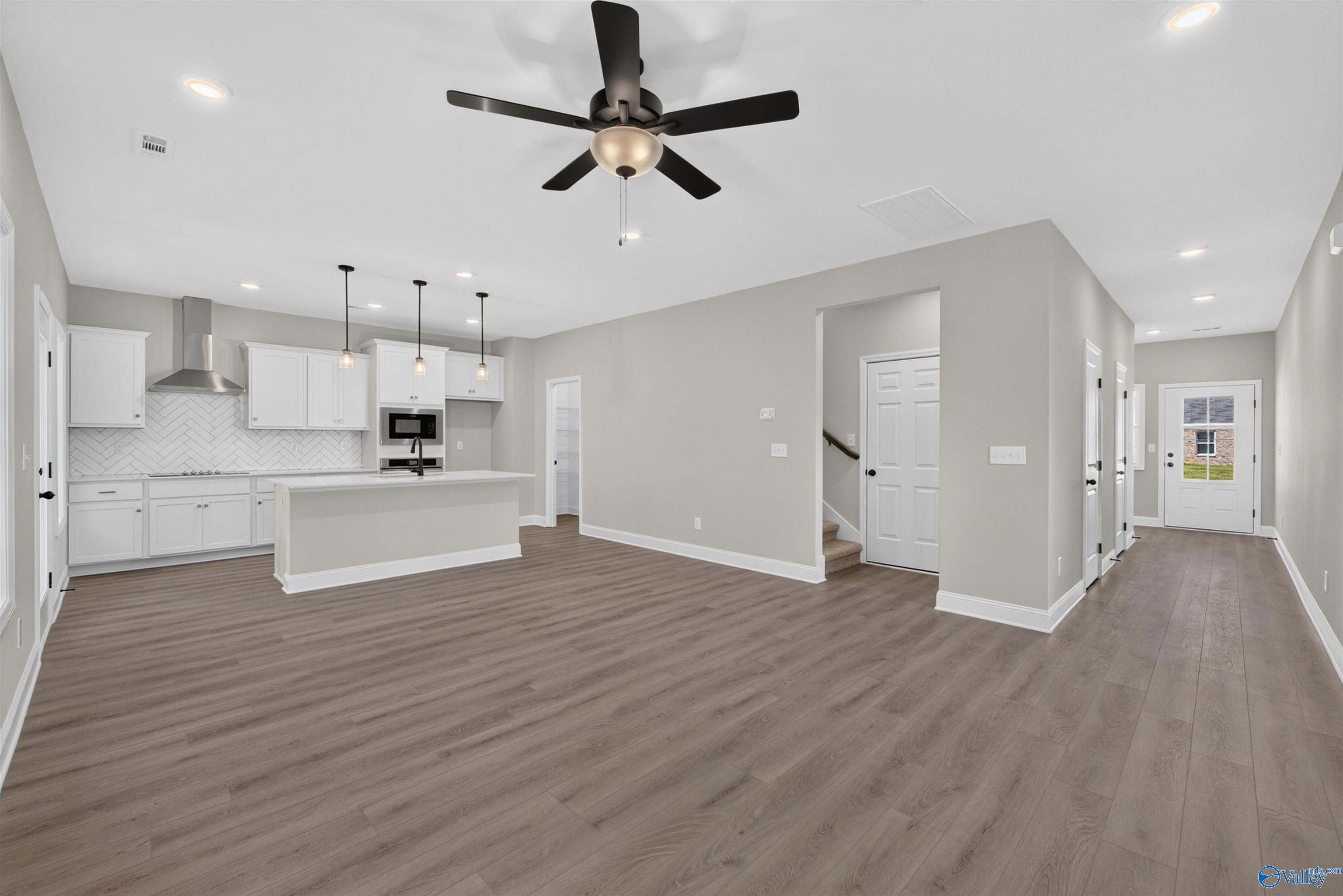 Image 6 of Davidson Homes' New Home at 38 Aurora Circle