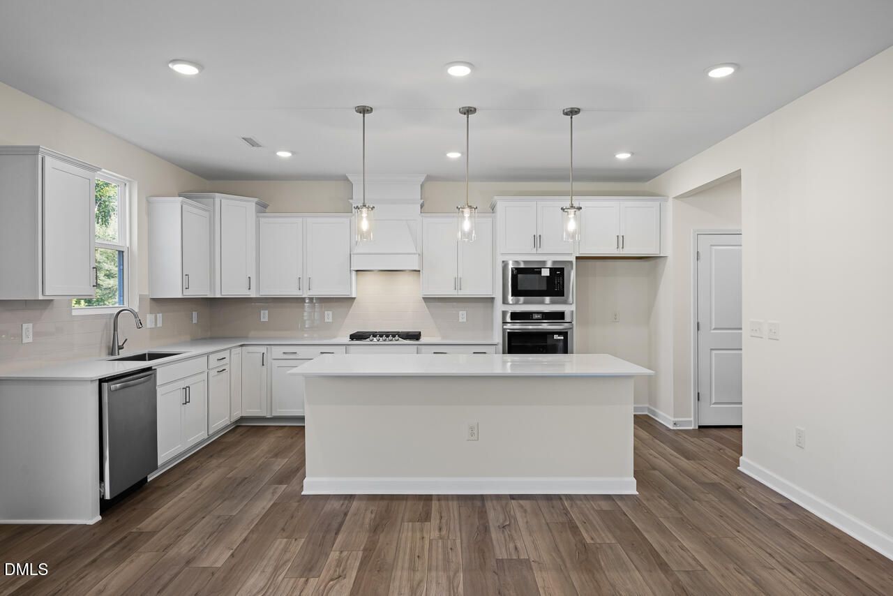 Image 2 of Davidson Homes' New Home at 325 Longleaf Glen Lane