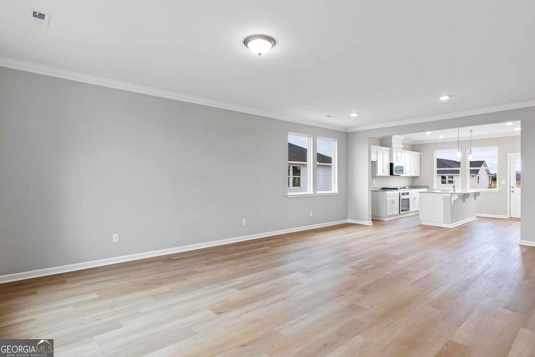 Image 2 of Davidson Homes' New Home at 103 Buttercup Place