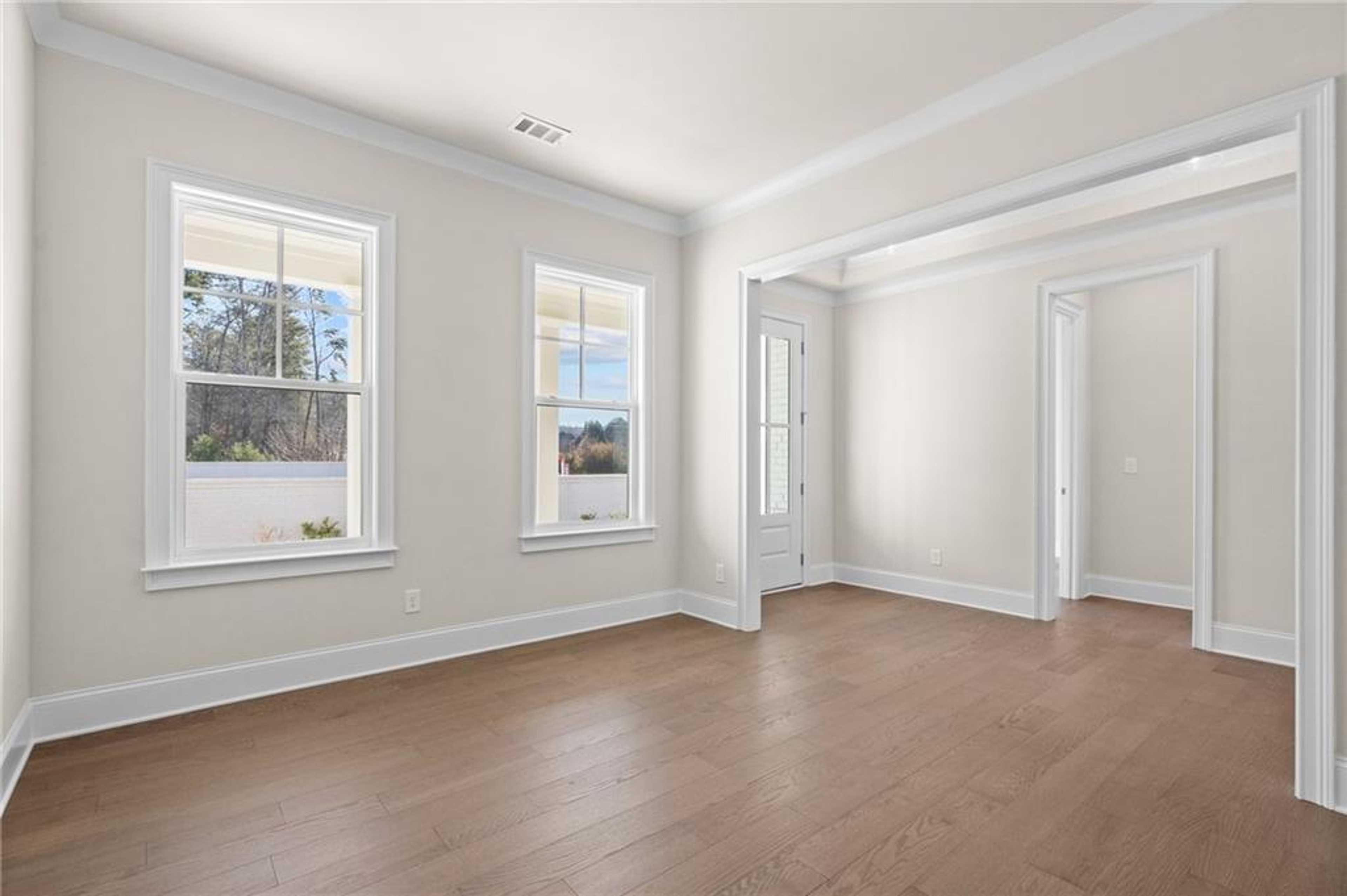Image 8 of Davidson Homes' New Home at 2711 Twisted Oak Lane