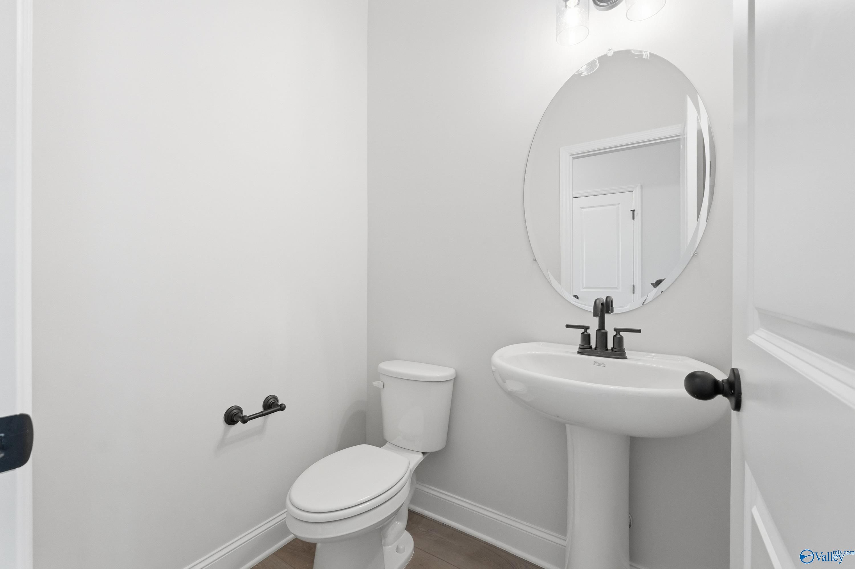 Image 26 of Davidson Homes' New Home at 106 Evergreen Mill Lane