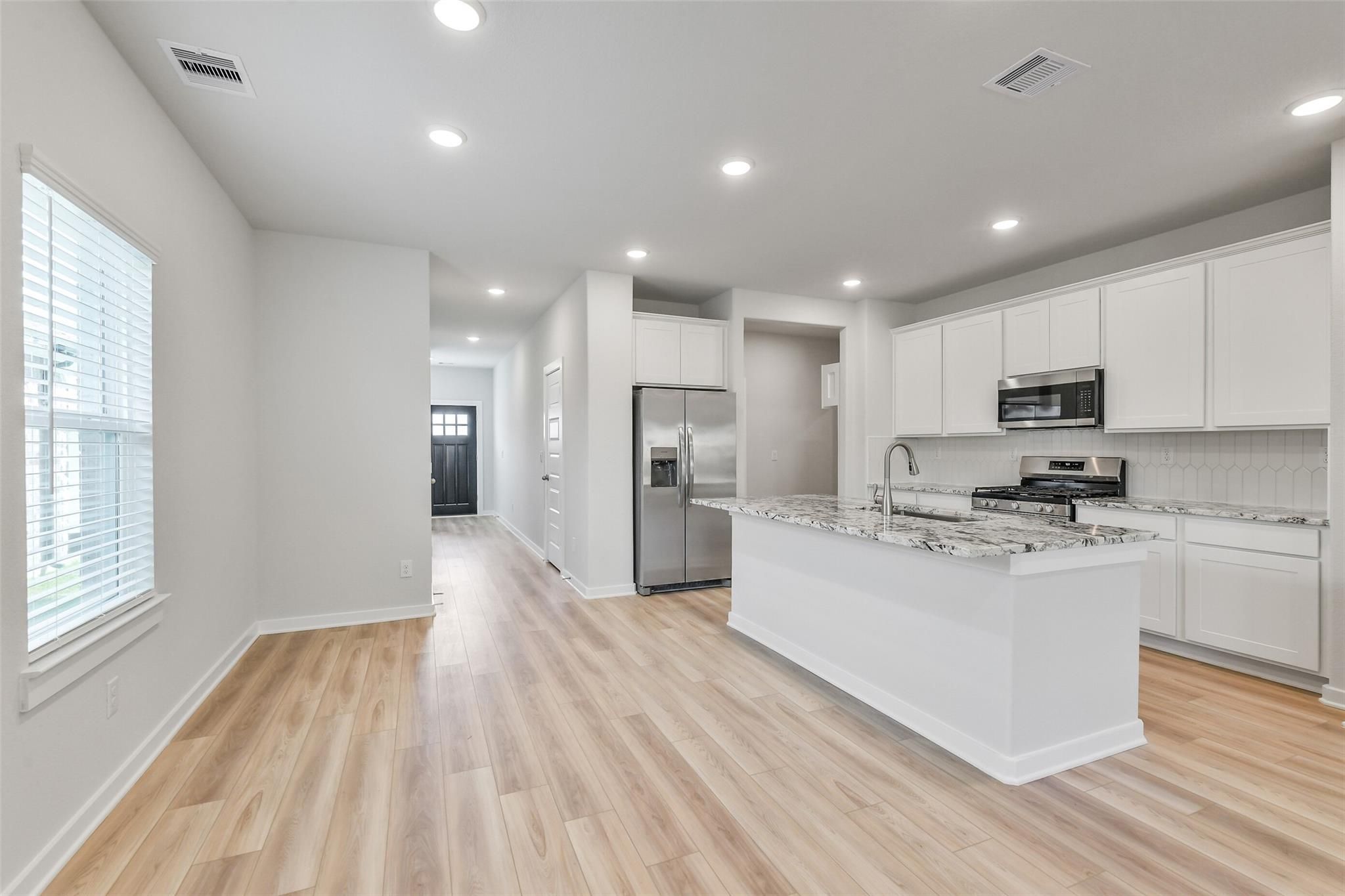 Image 10 of Davidson Homes' New Home at 8546 Blueberry Ash Street