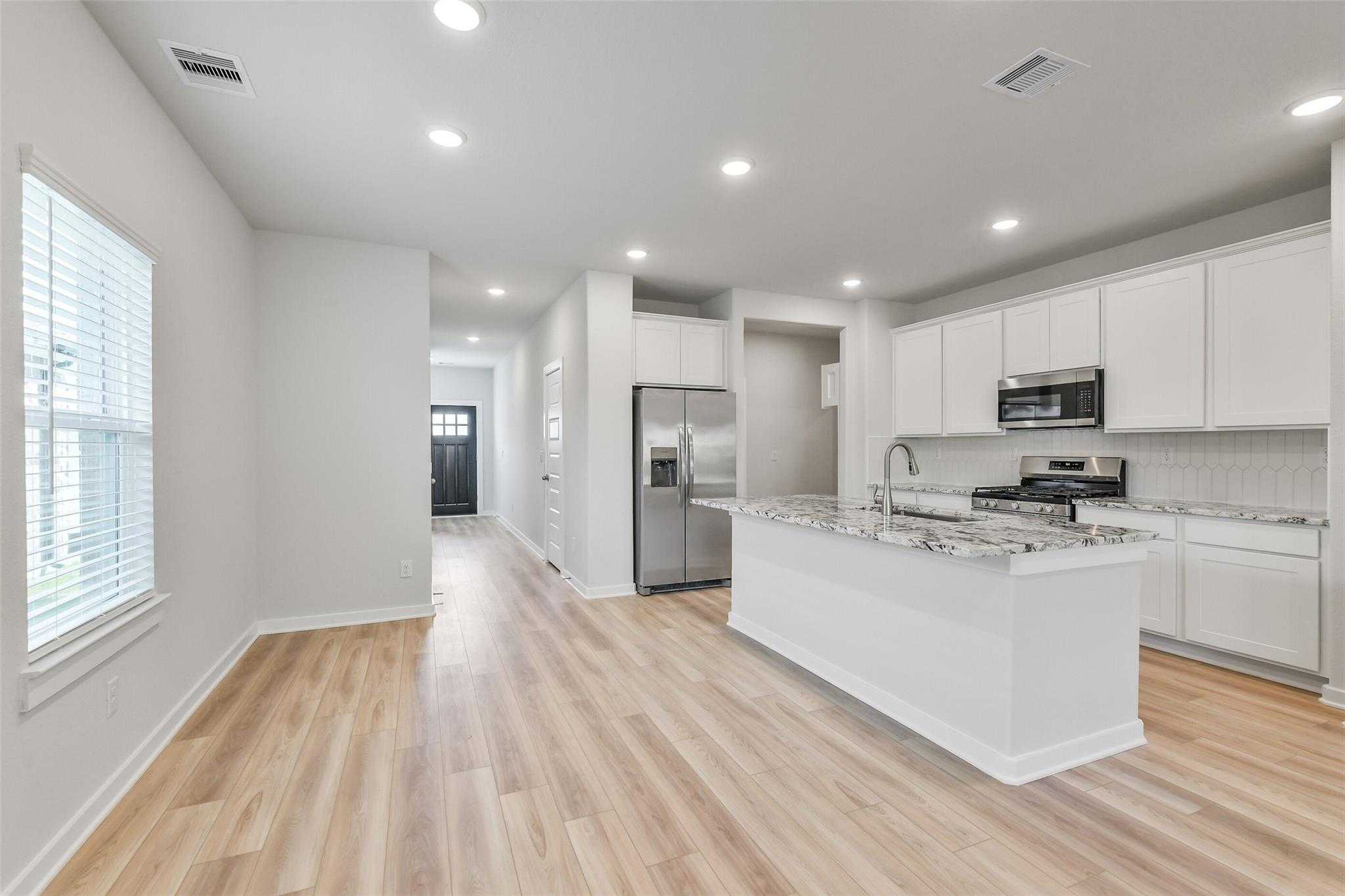 Image 10 of Davidson Homes' New Home at 8546 Blueberry Ash Street