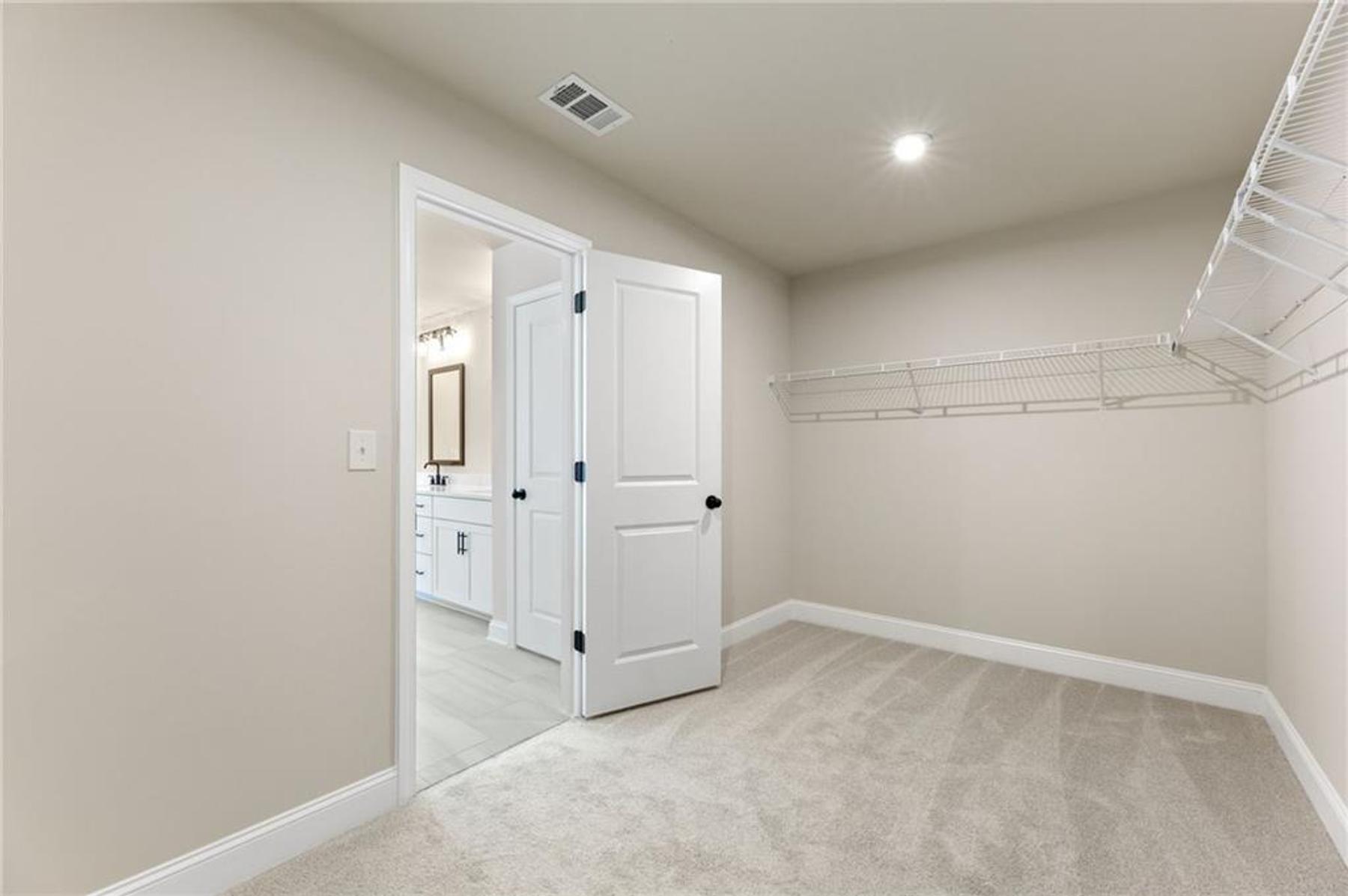 Image 14 of Davidson Homes' New Home at 6945 Melody Ridge Road