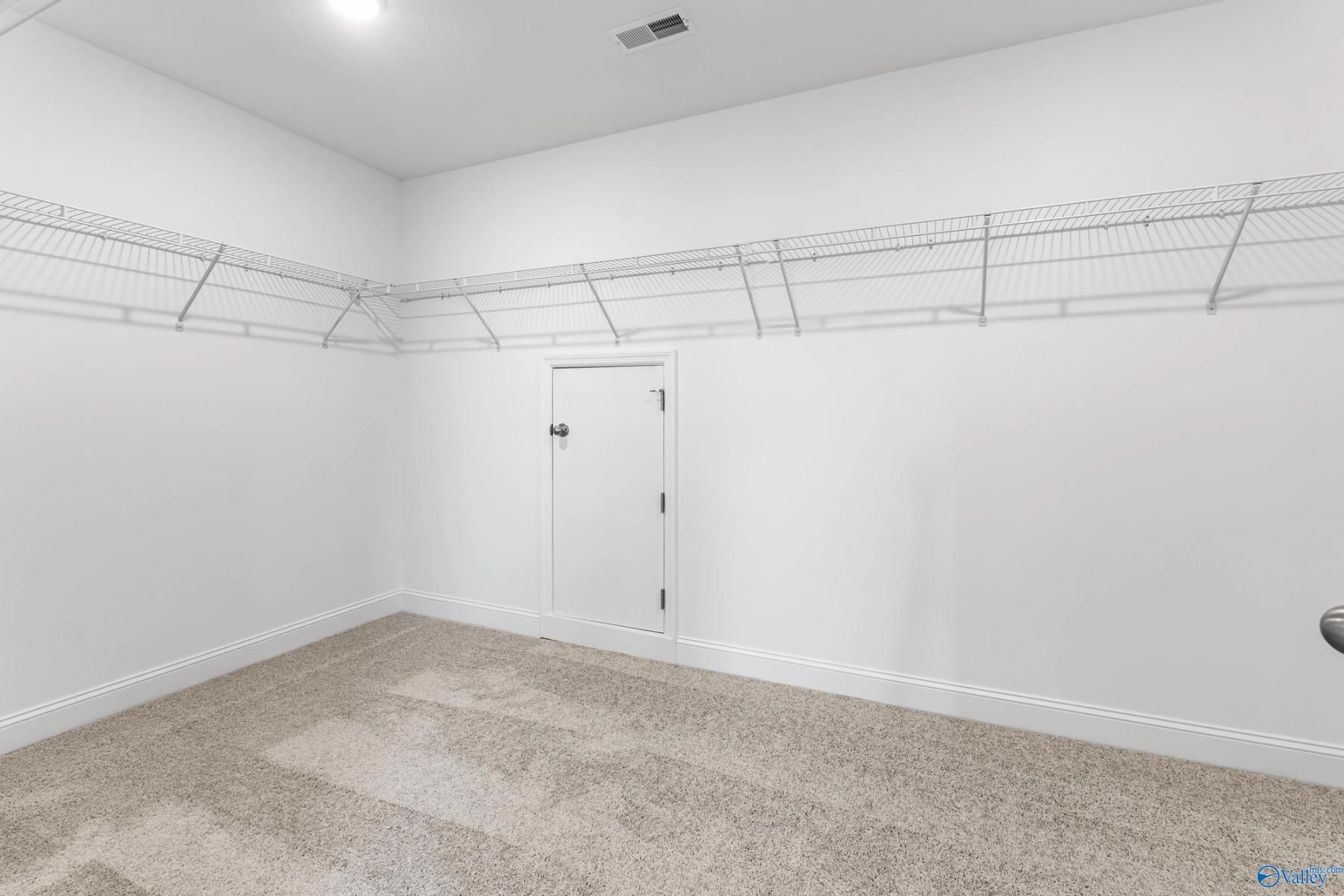 Image 18 of Davidson Homes' New Home at 226 White Horse Way