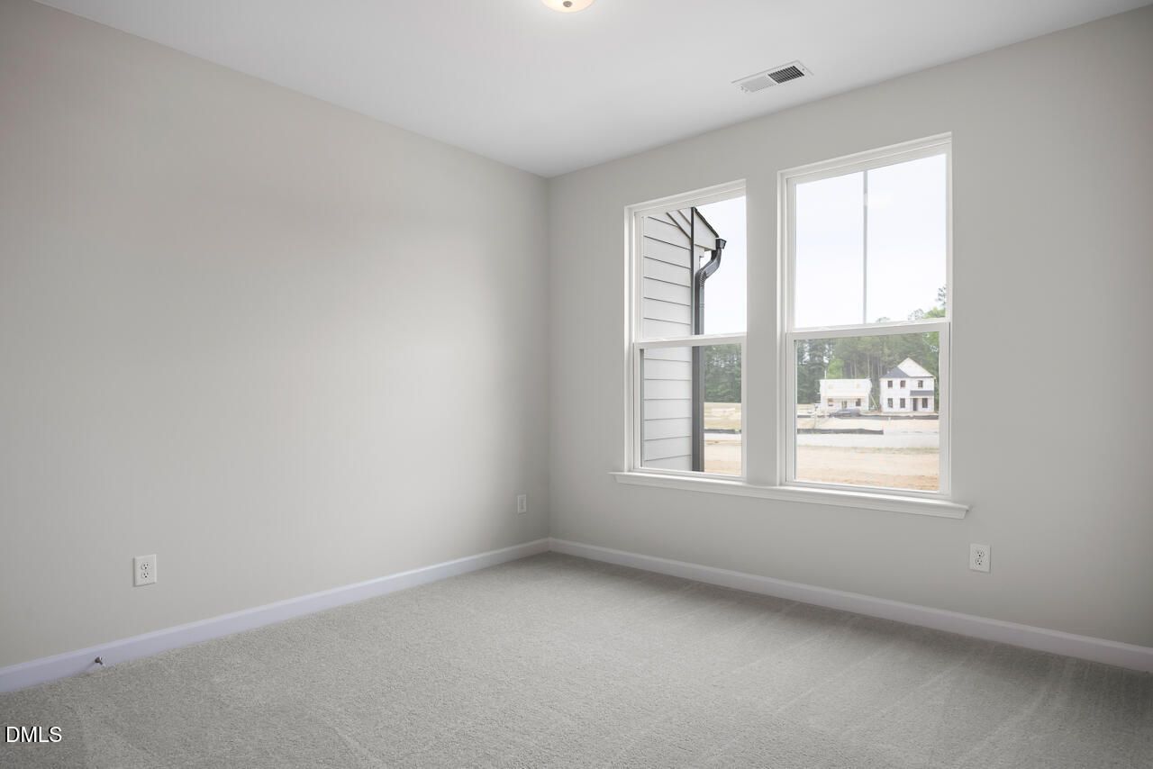 Image 4 of Davidson Homes' New Home at 602 Thatch Lane