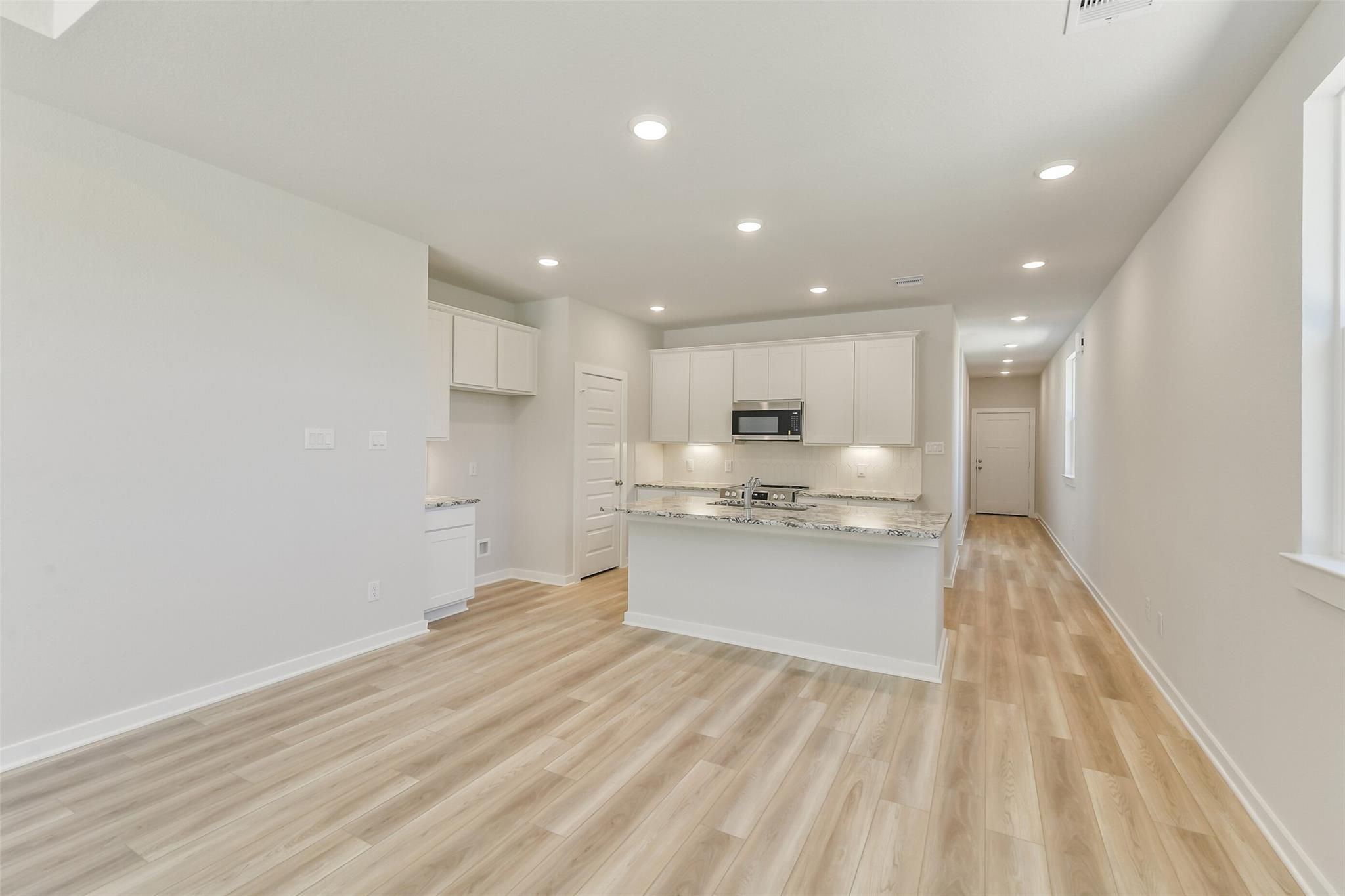 Image 12 of Davidson Homes' New Home at 18640 Barichello Drive