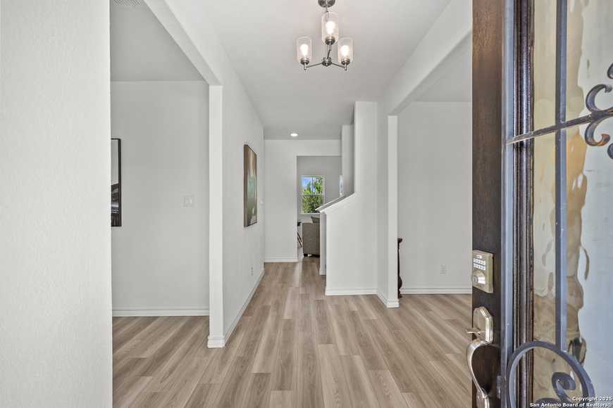 Image 4 of Davidson Homes' New Home at 14474 Costa Leon