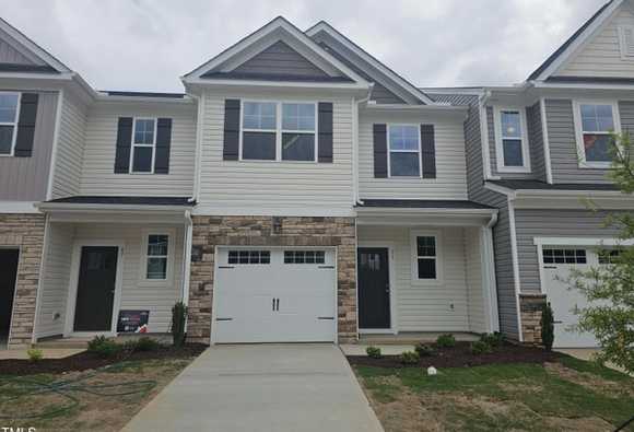 Exterior view of Davidson Homes' New Home at 71 Village Edge Drive