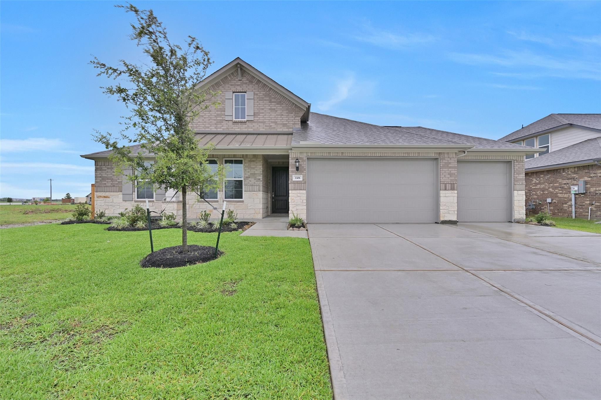Exterior view of Davidson Homes' New Home at 3306 Salton Sea Lane