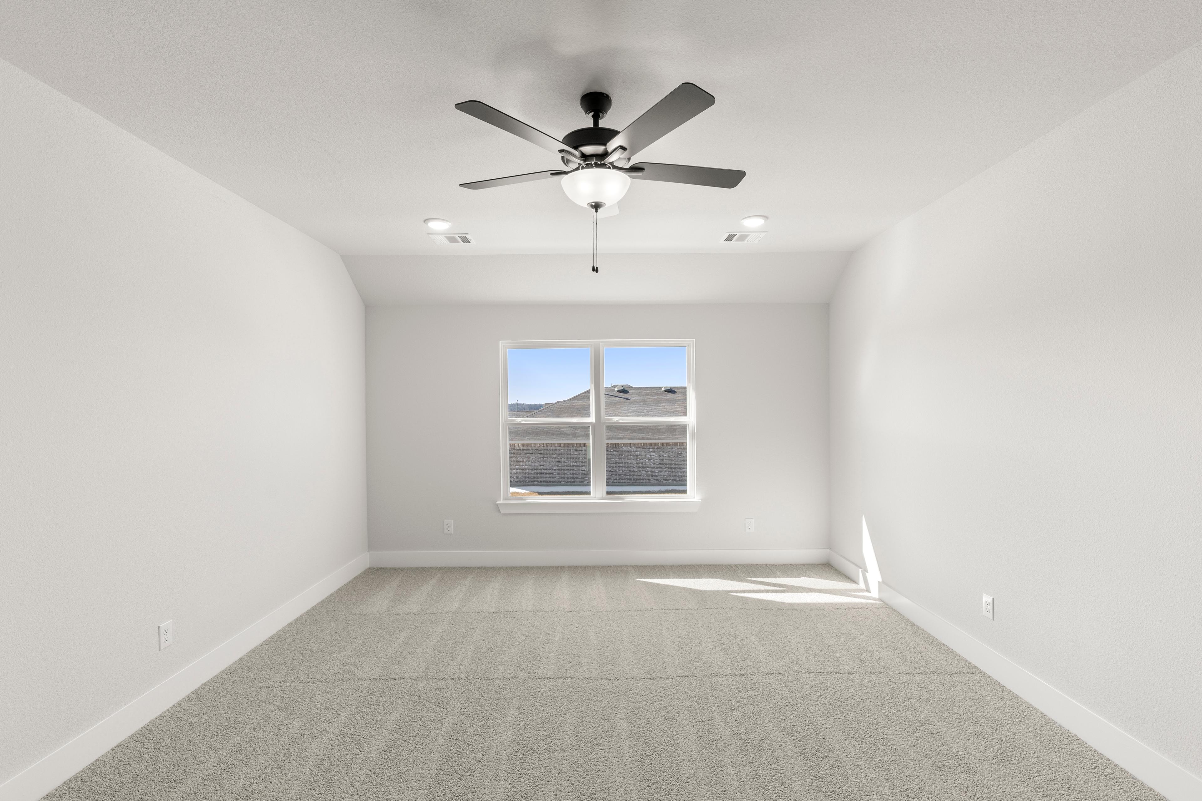 Image 18 of Davidson Homes' New Home at 214 Saddletree Dr