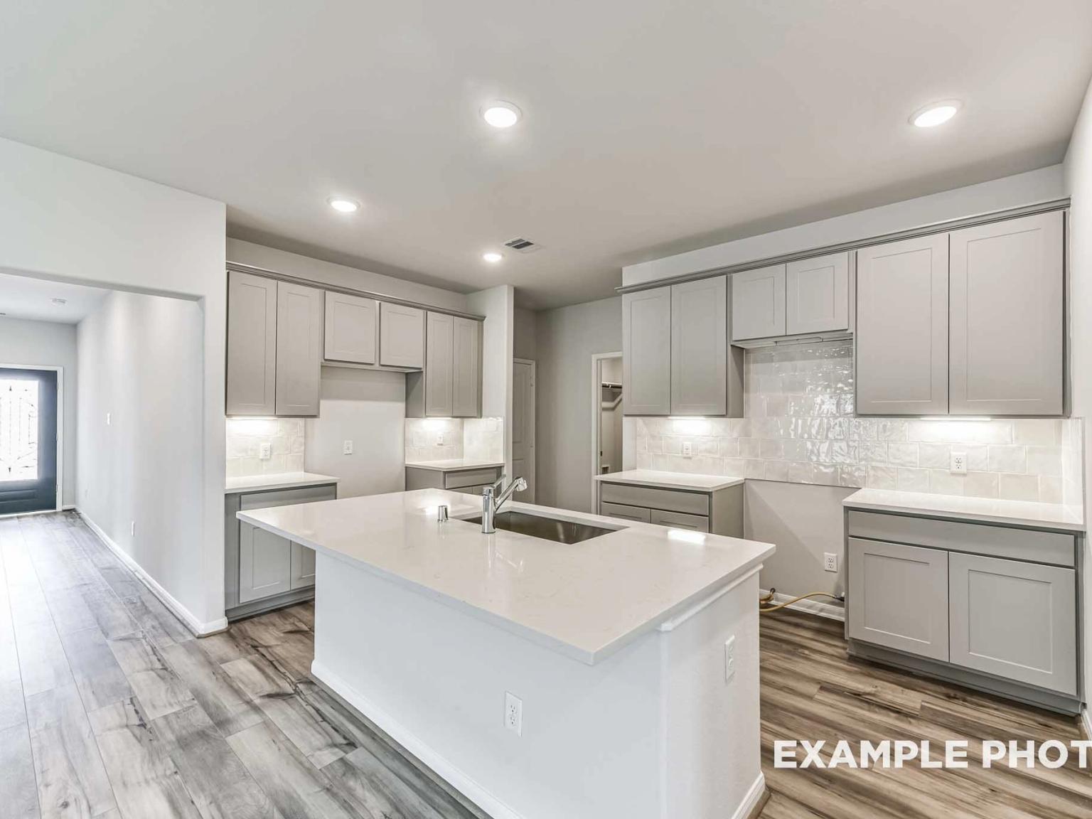 Image 7 of Davidson Homes' New Home at 107 Sabinal Lane