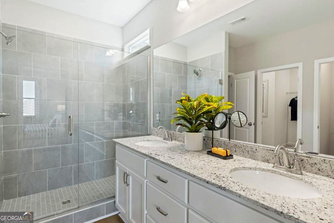 Image 8 of Davidson Homes' New Home at 101 Buttercup Pl