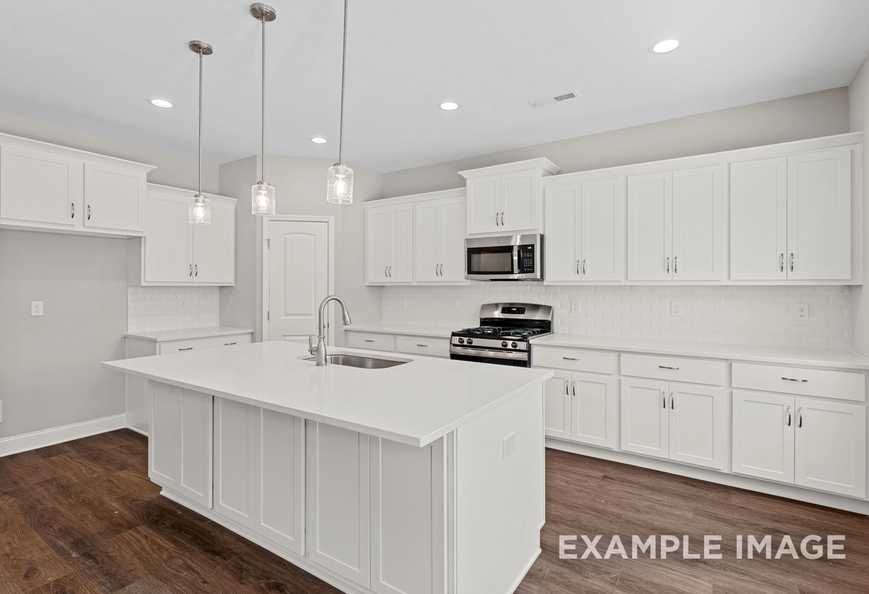 Image 5 of Davidson Homes' The Madison D Floor Plan