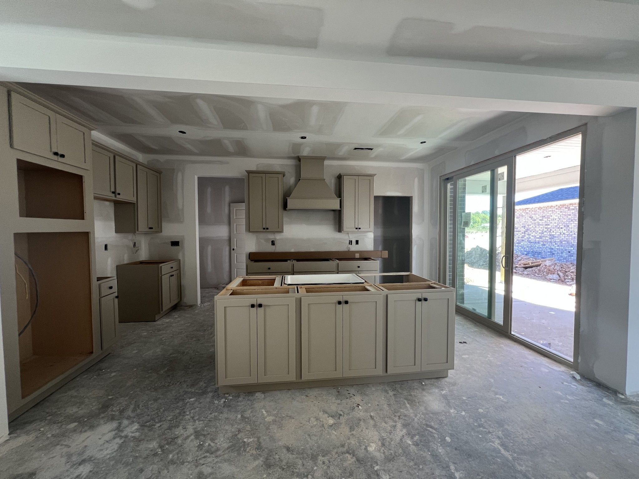 Image 13 of Davidson Homes' New Home at 2051 Holbrook Road