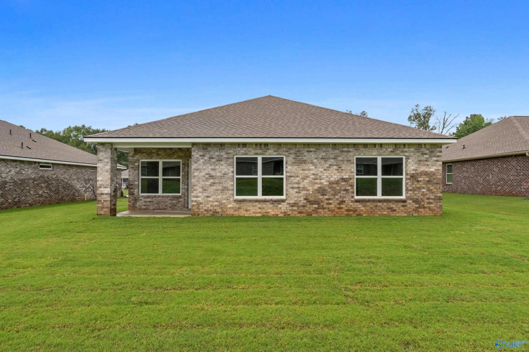 Image 18 of Davidson Homes' New Home at 171 River Pointe Drive