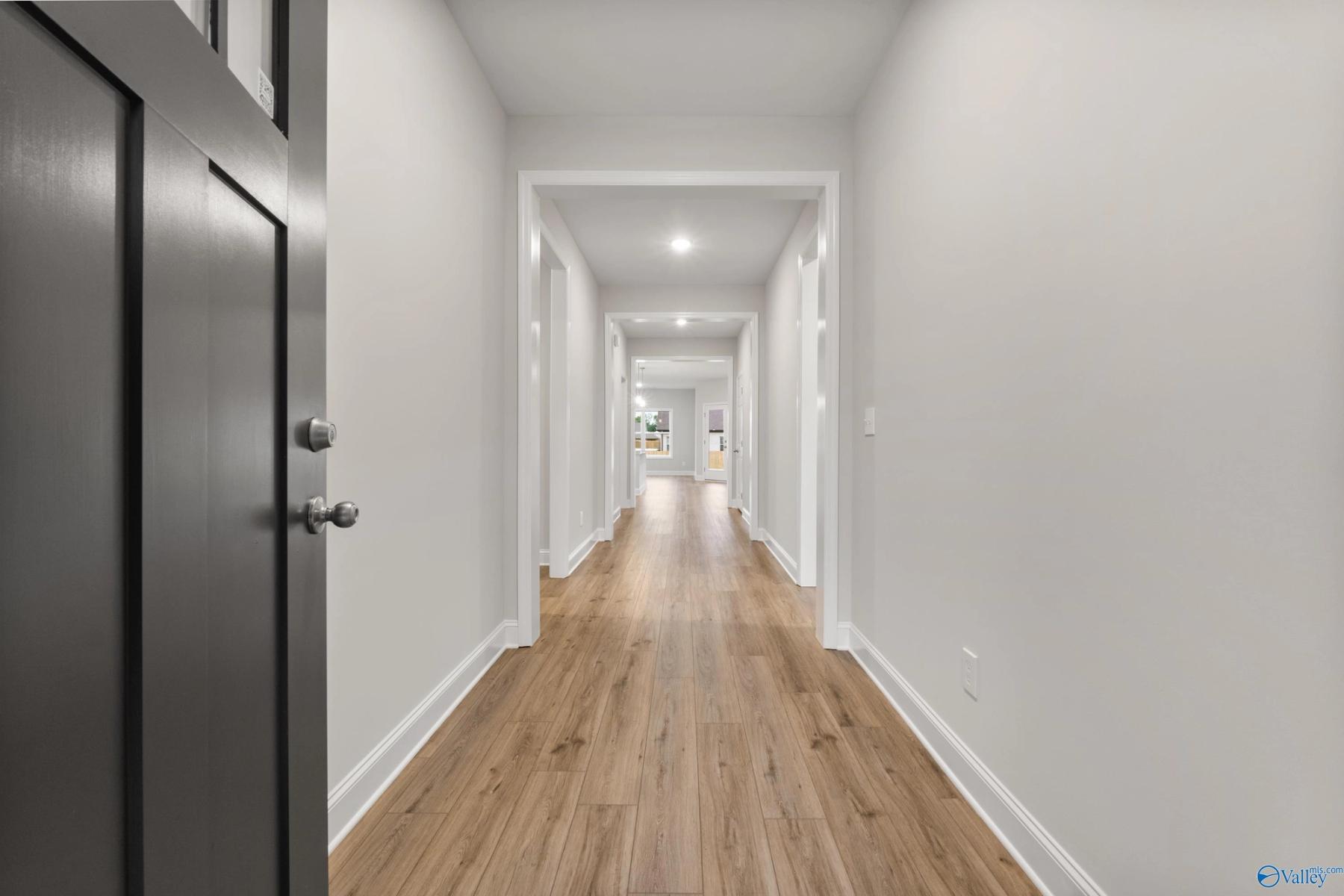 Image 4 of Davidson Homes' New Home at 140 Ivy Vine Drive
