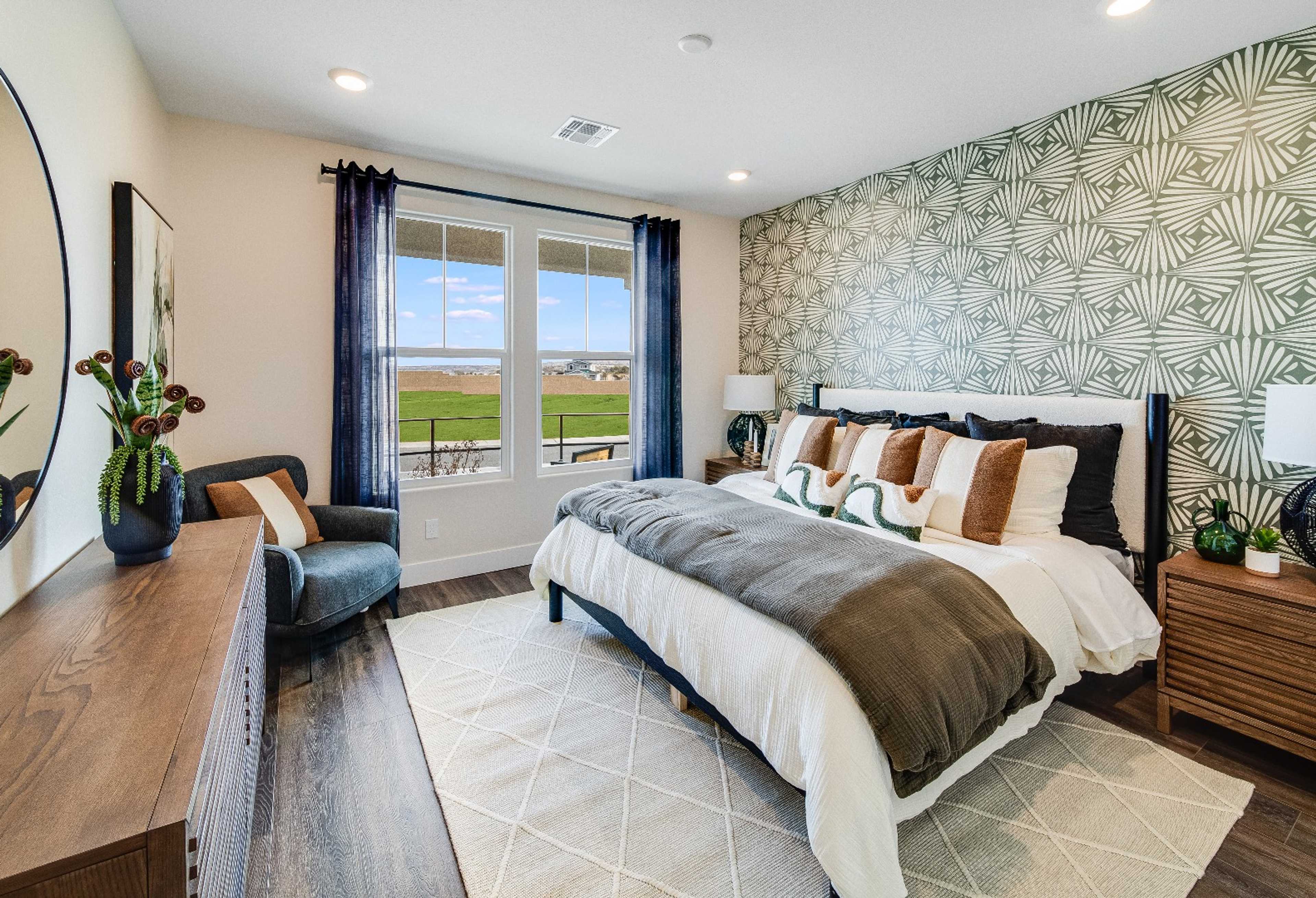 Image 4 of Davidson Homes' The Boulder II Floor Plan