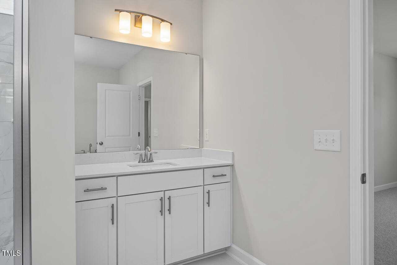 Image 25 of Davidson Homes' New Home at 436 Golden Dragonfly Street