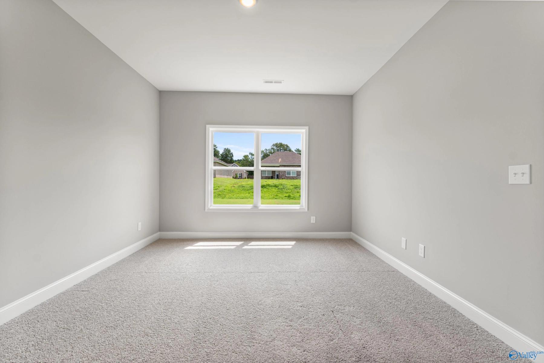 Image 14 of Davidson Homes' New Home at 169 River Pointe Drive