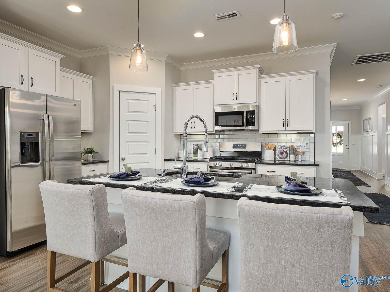 Image 4 of Davidson Homes' New Home at 122 Cotita Drive