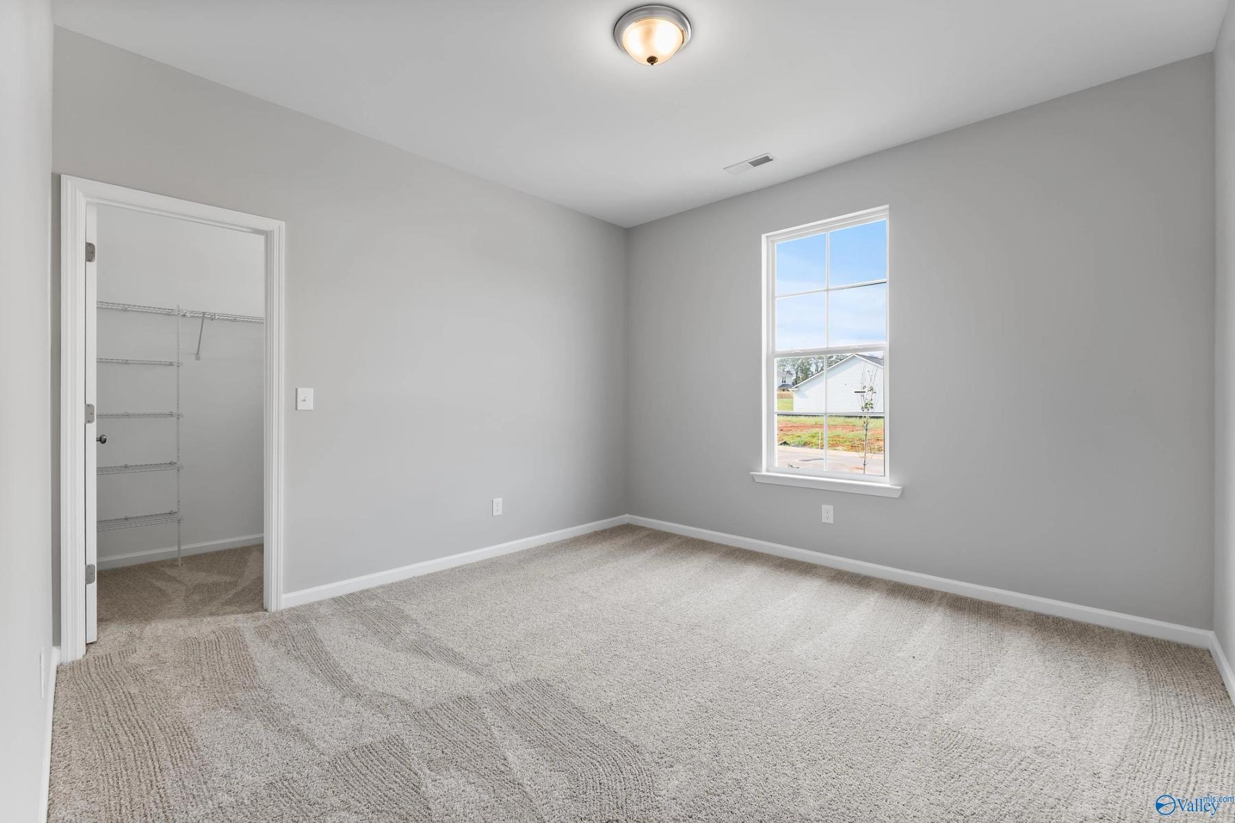 Image 7 of Davidson Homes' New Home at 168 Hidden River Drive