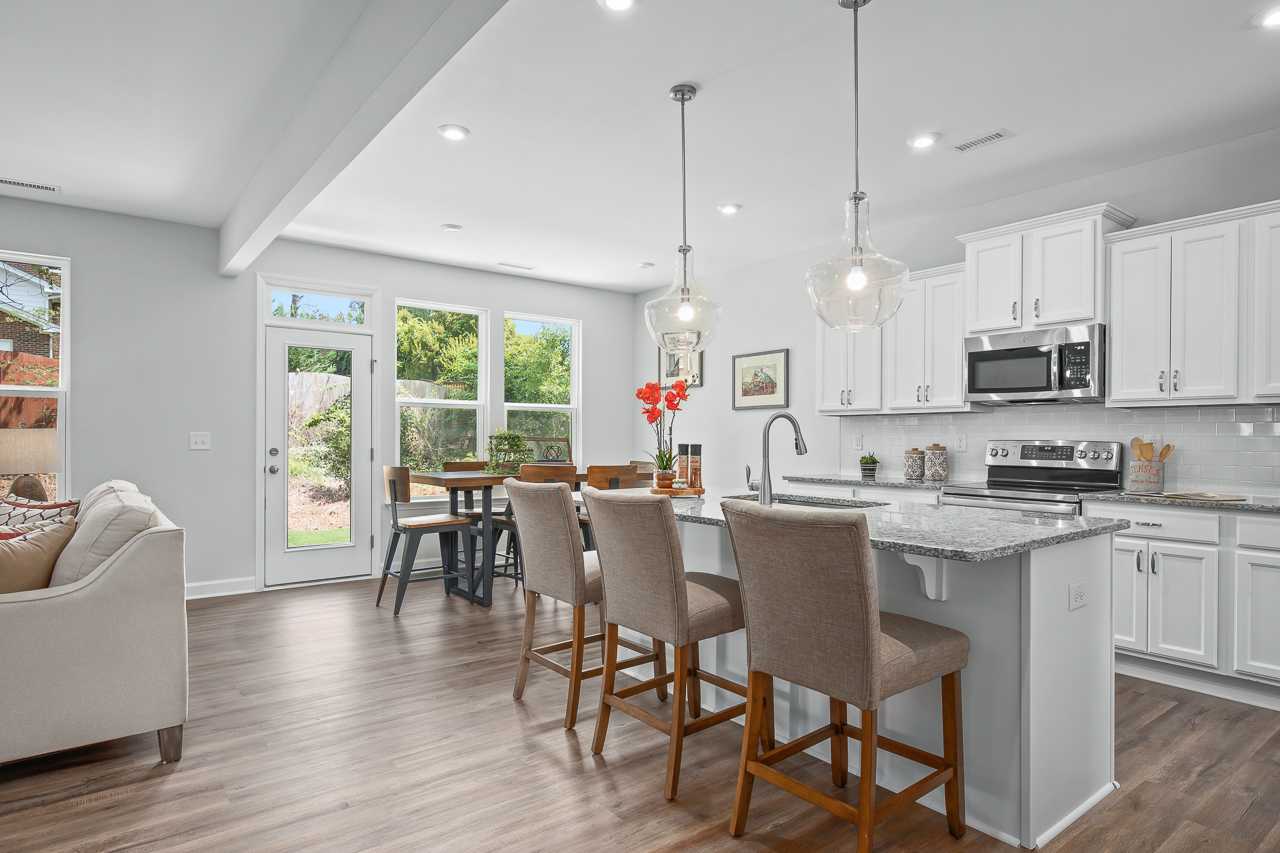 Davidson Homes Logan Meadow model kitchen