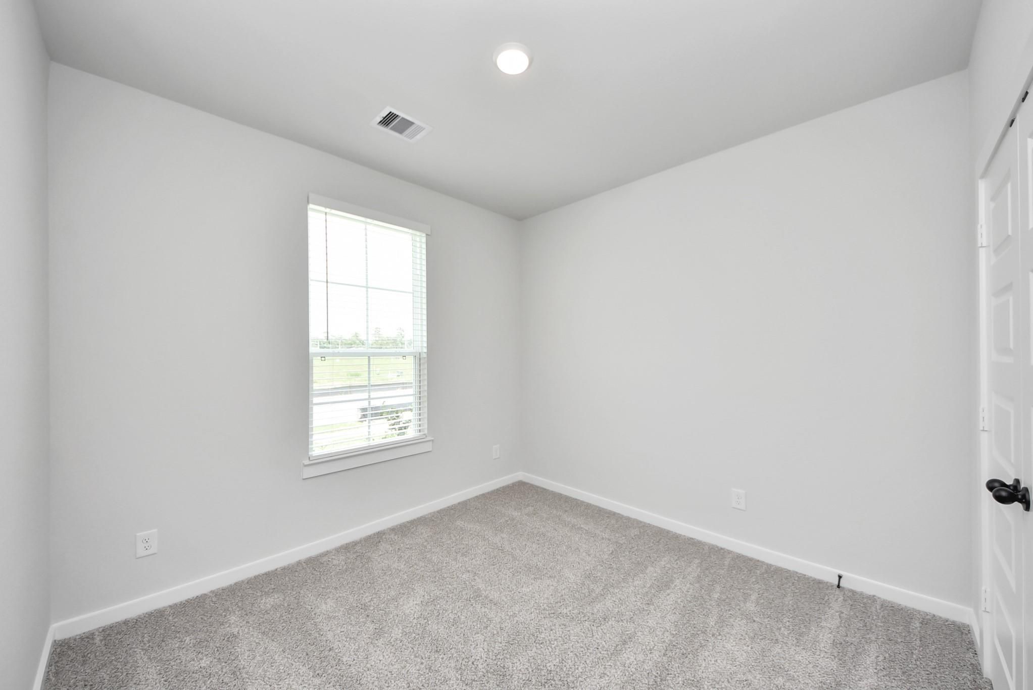 Image 3 of Davidson Homes' New Home at 247 Southern Sound Drive