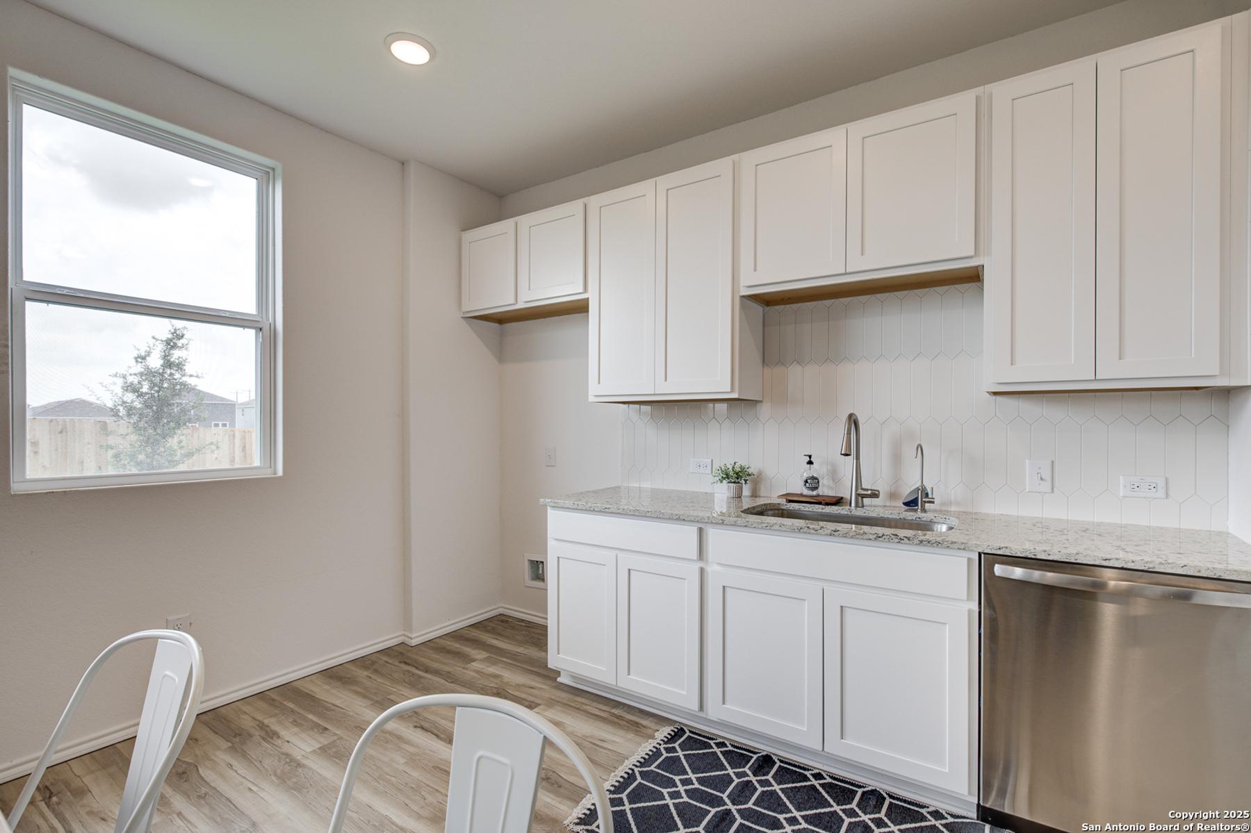 Image 13 of Davidson Homes' New Home at 2546 Dry Moss Way