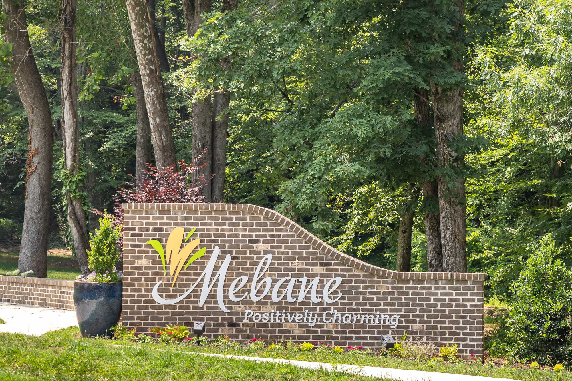 Mebane welcome sign