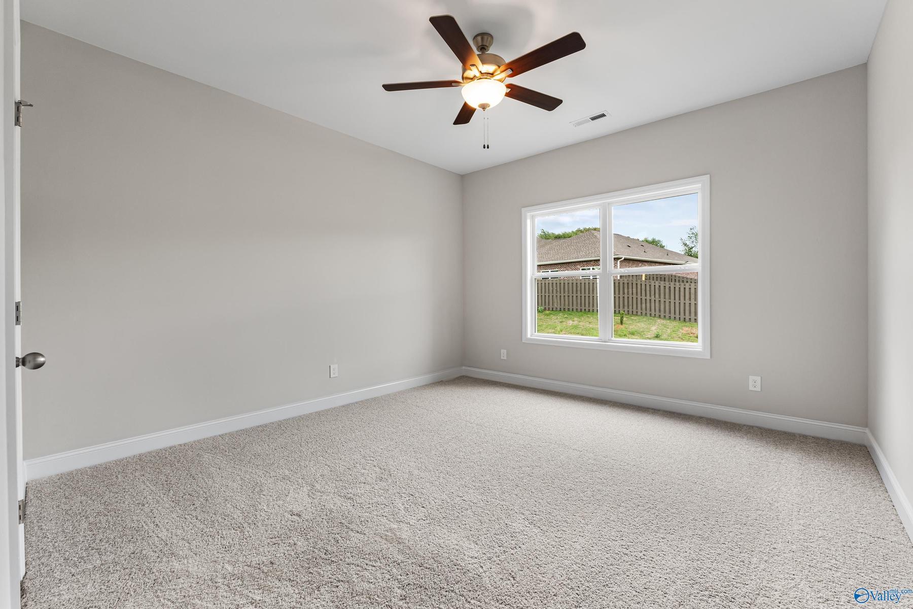 Image 12 of Davidson Homes' New Home at 179 River Pointe Drive
