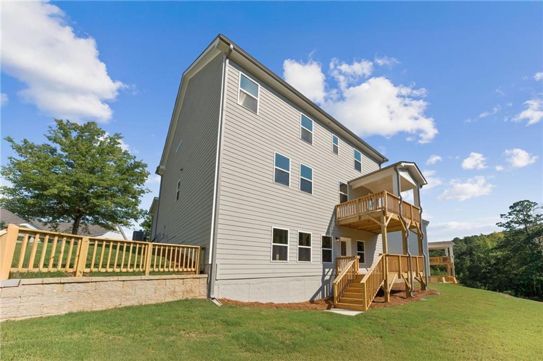 Image 2 of Davidson Homes' New Home at 373 Riverwood Pass