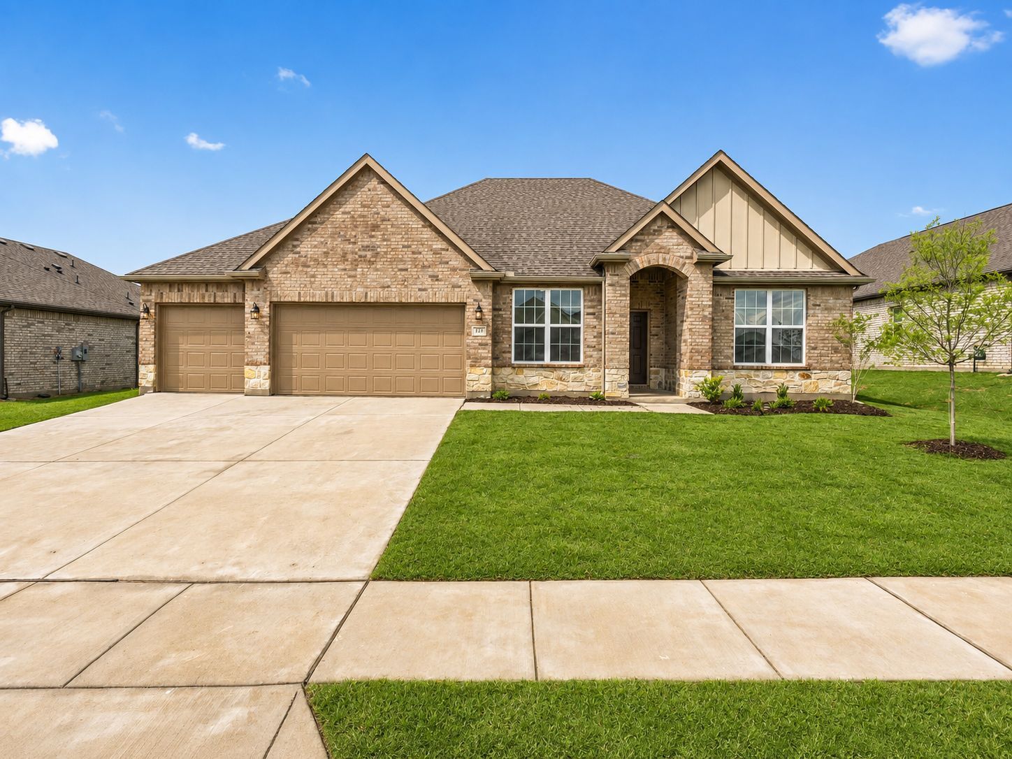 Exterior view of Davidson Homes' New Home at 215 Saddletree Drive