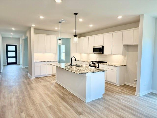 Image 2 of Davidson Homes' New Home at 18707 Durango Plains Trail